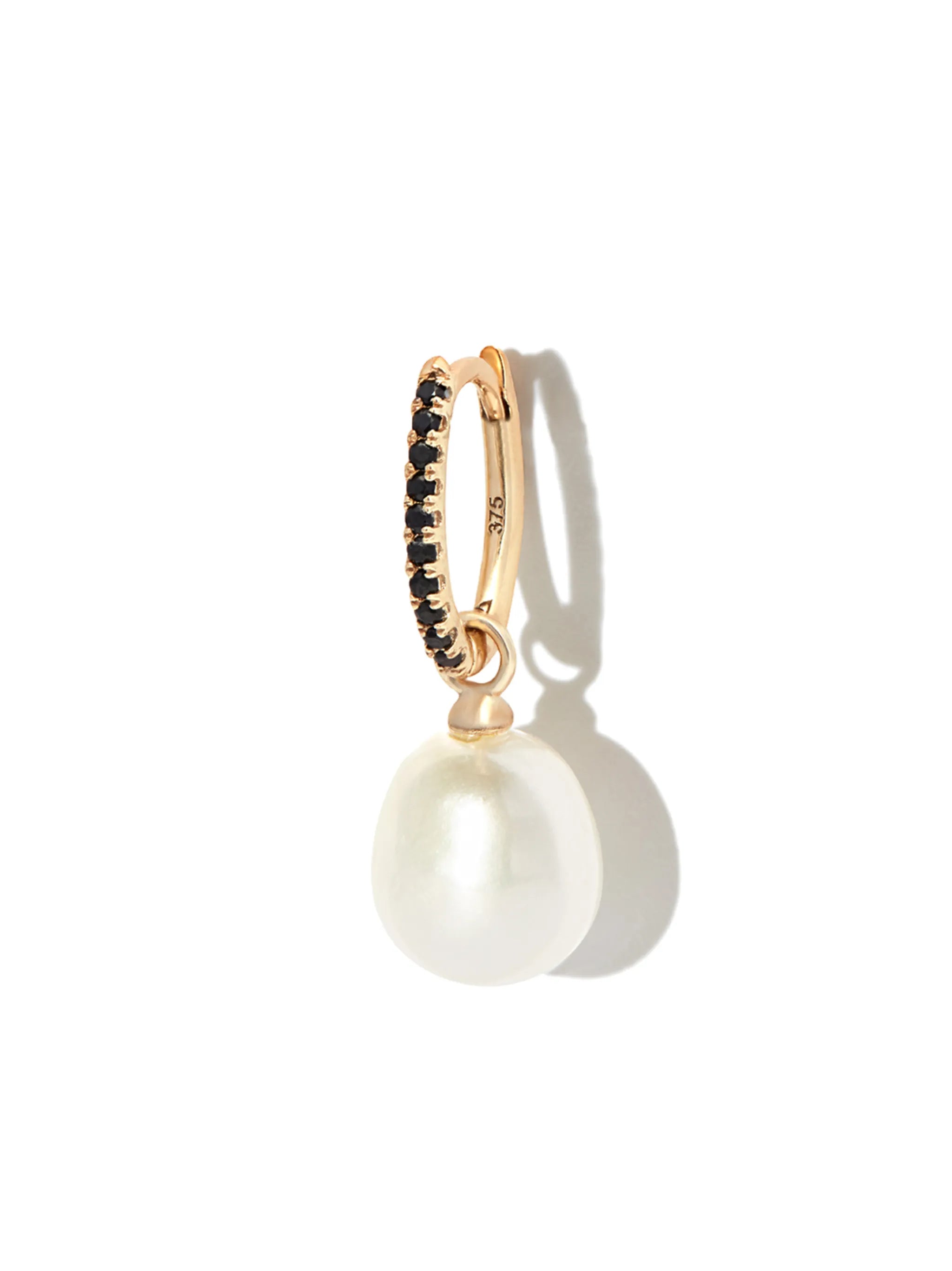 9kt yellow gold onyx hoop pearl drop single earring