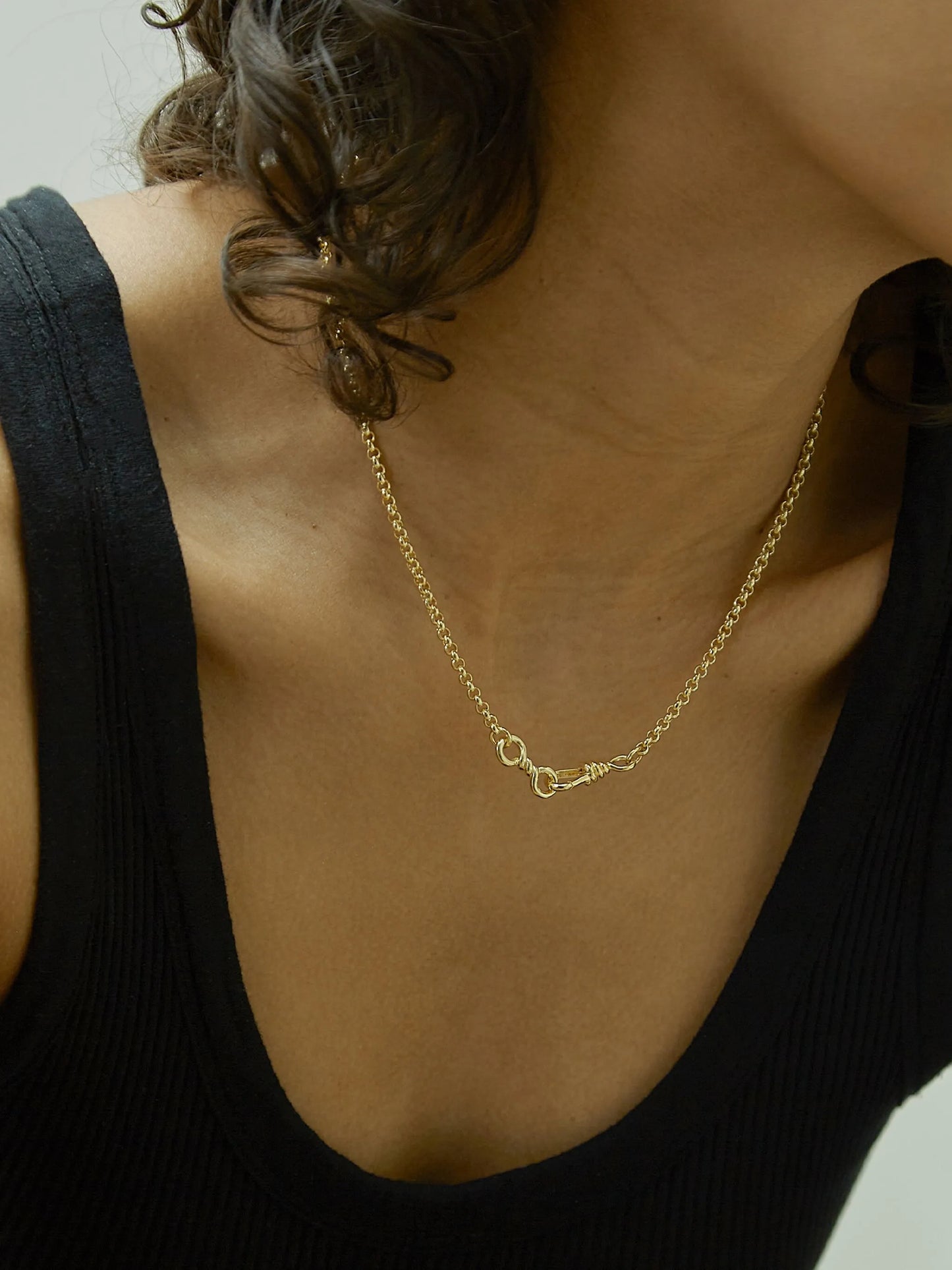 Locked Chain necklace