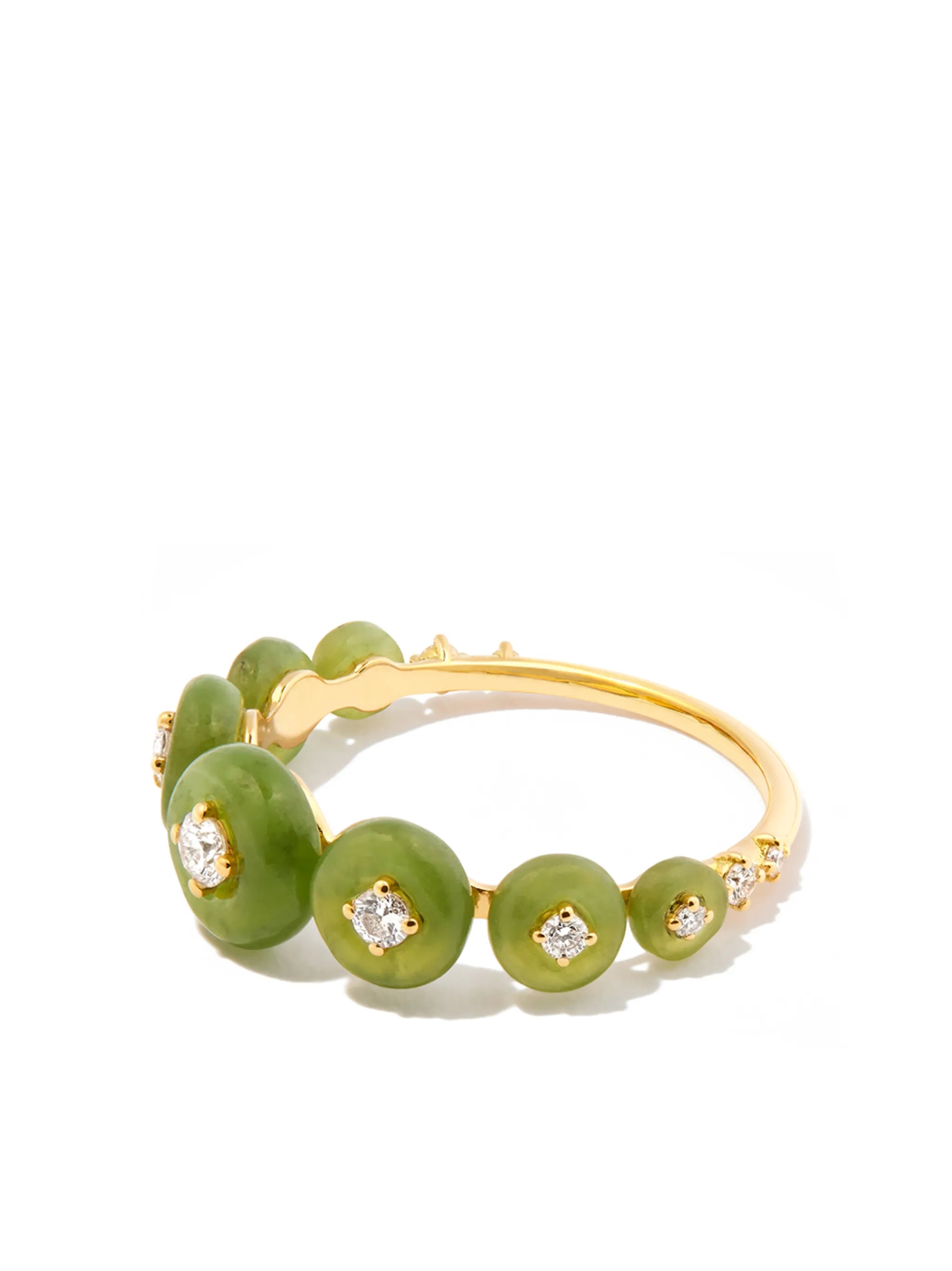 18kt yellow gold Surrounding diamond and jade ring