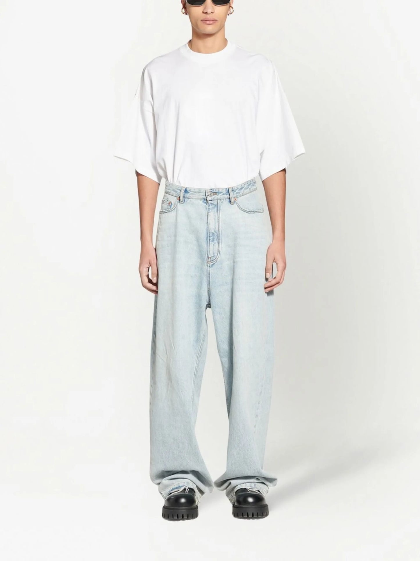 Pull-up wide-leg jeans