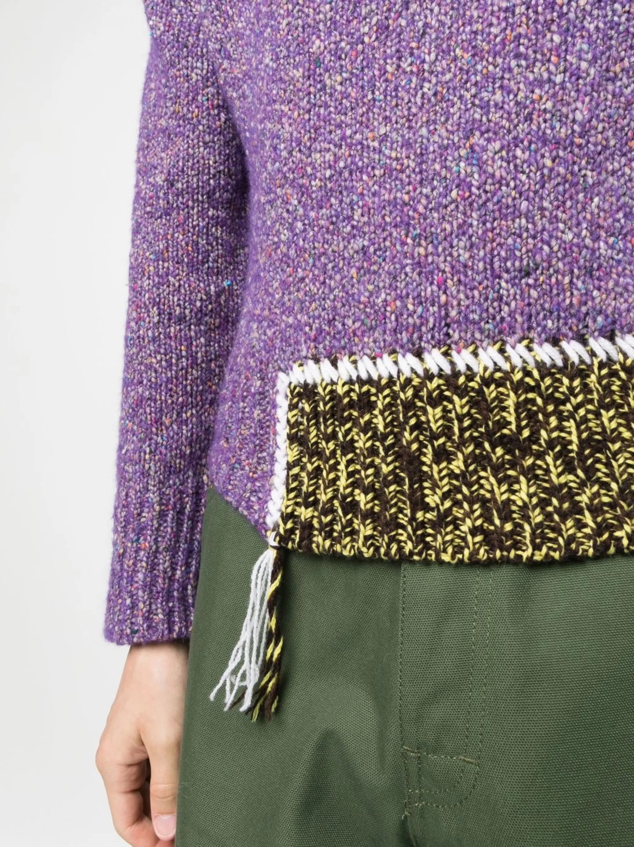 contrast-panel jumper