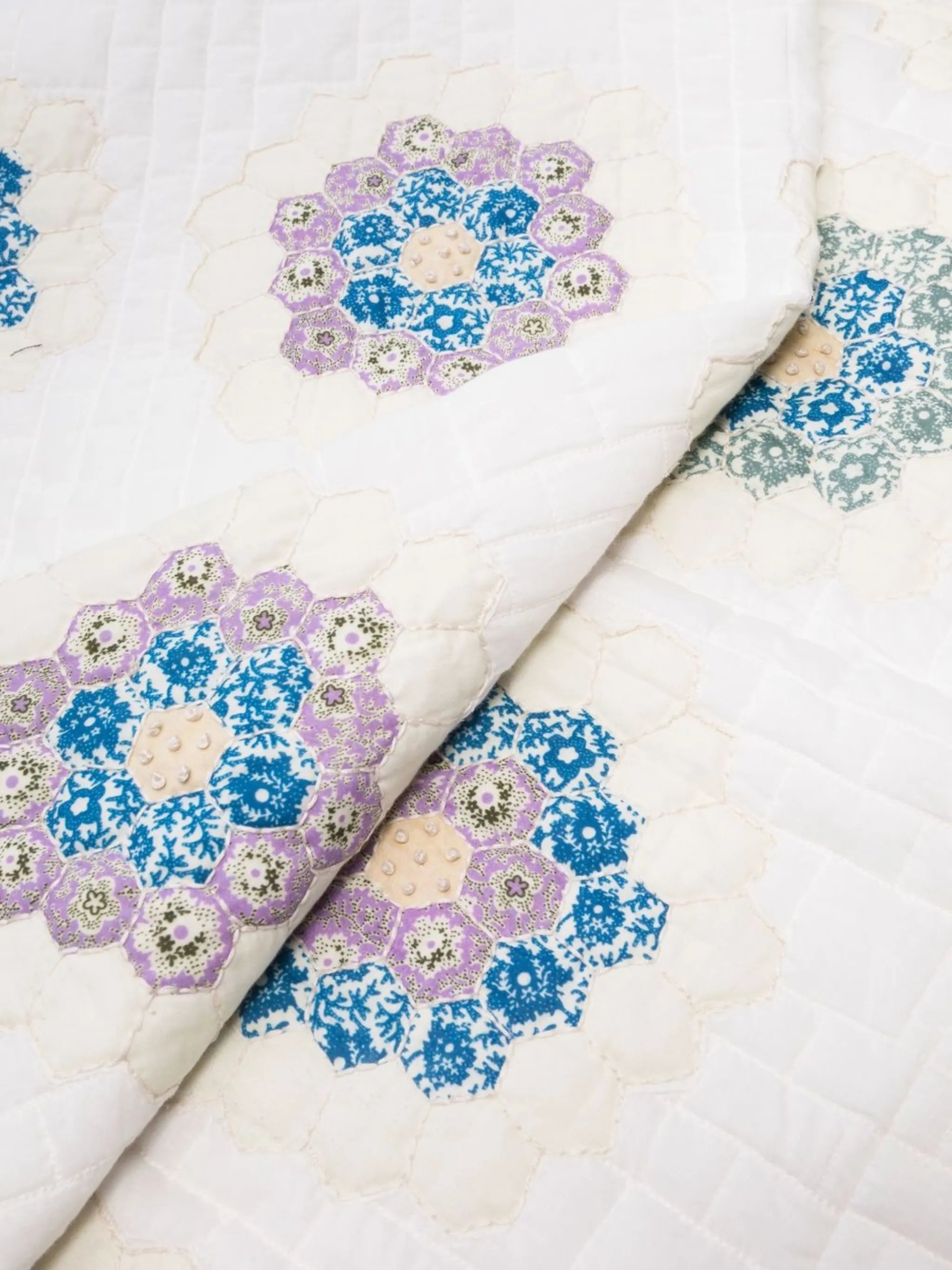 Violette patchwork tablecloth