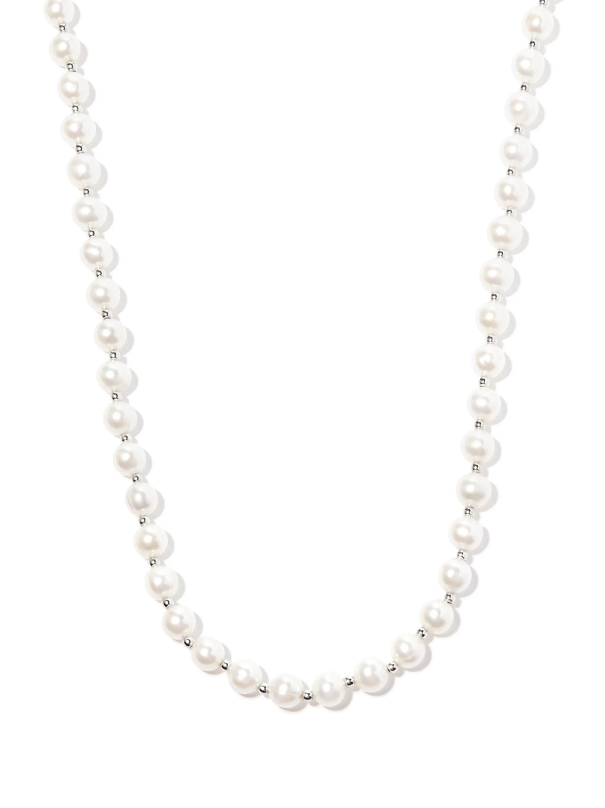 Classic pearl chain necklace