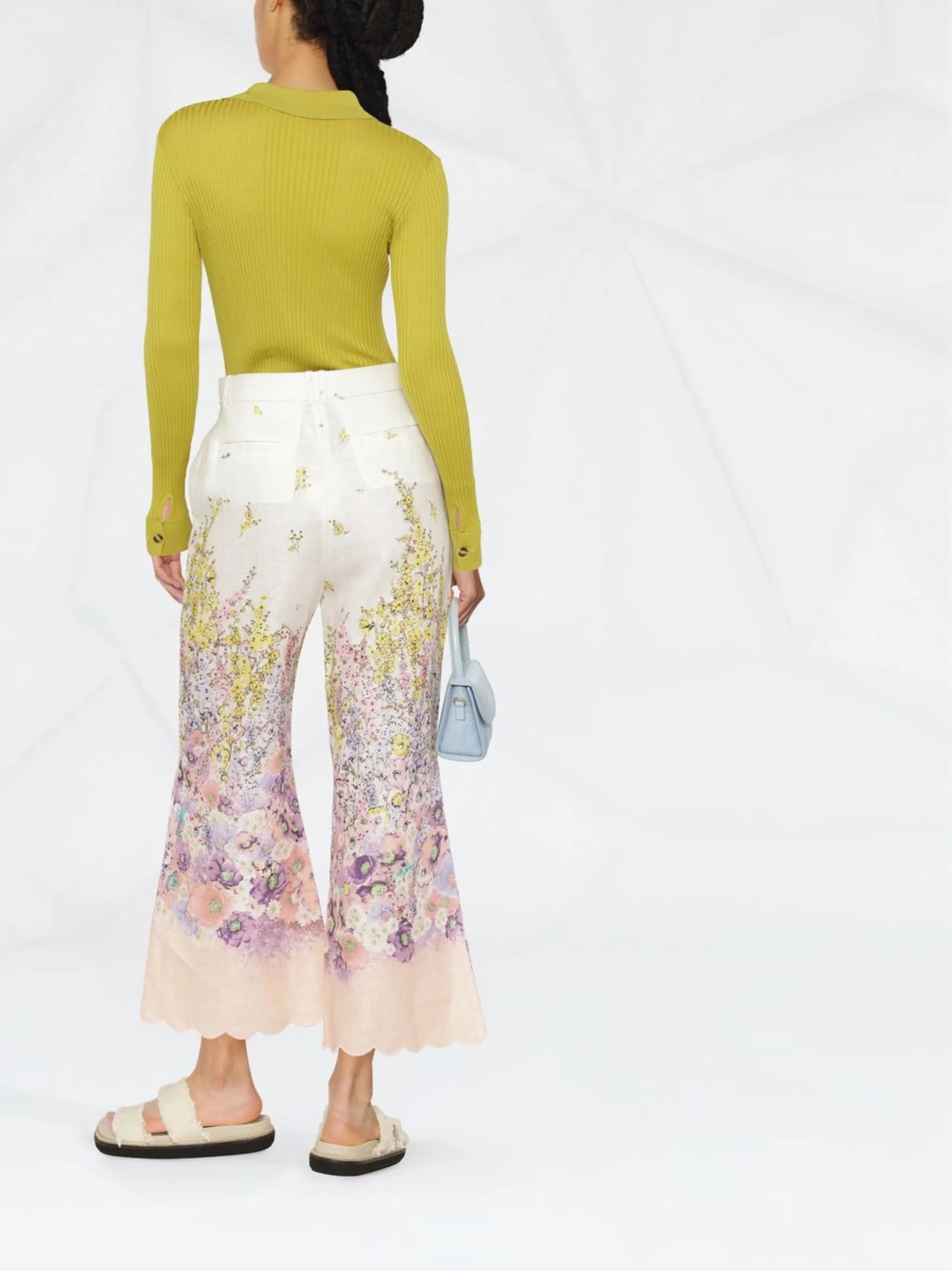floral-print cropped trousers