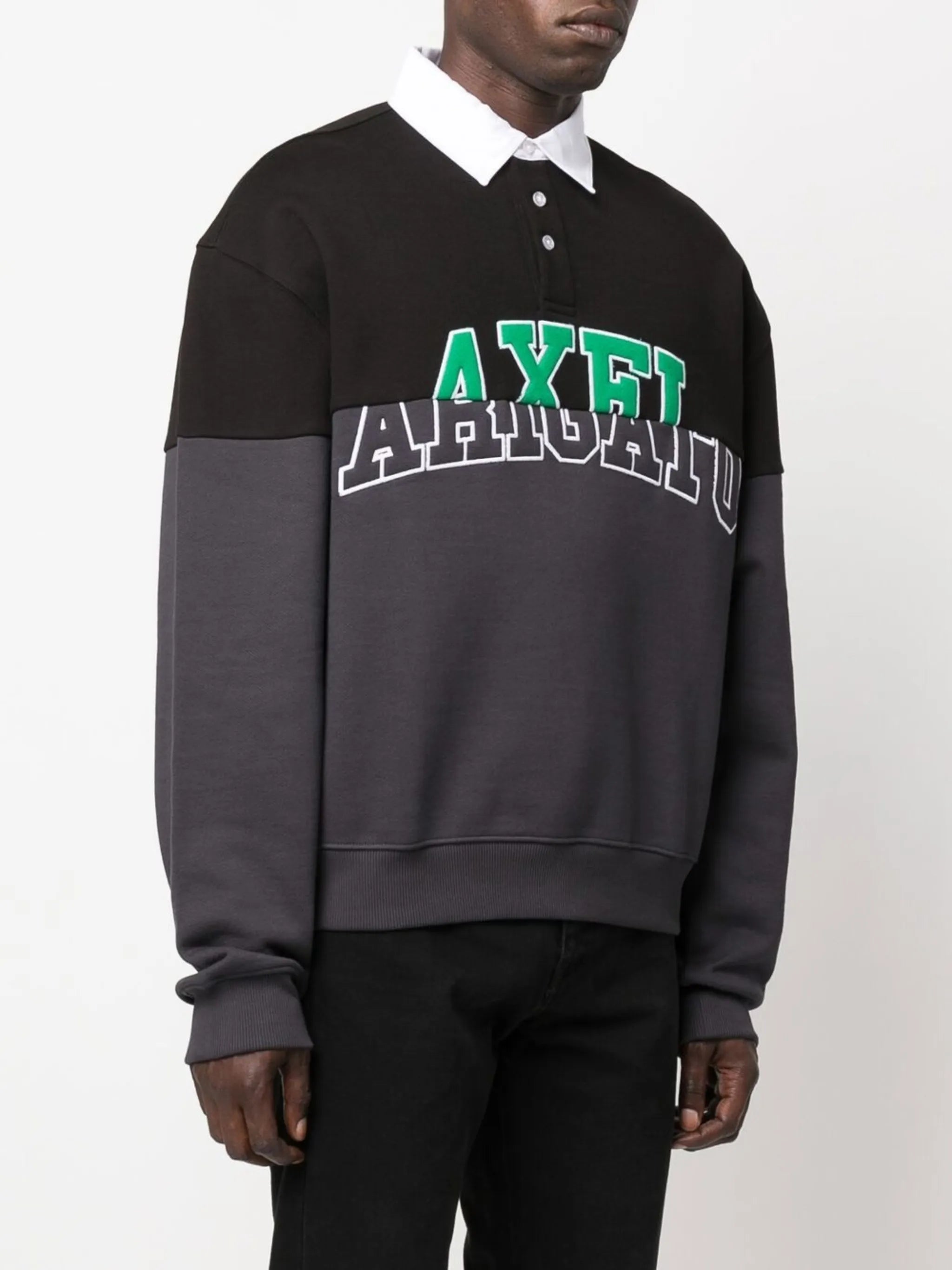 polo-collar sweatshirt