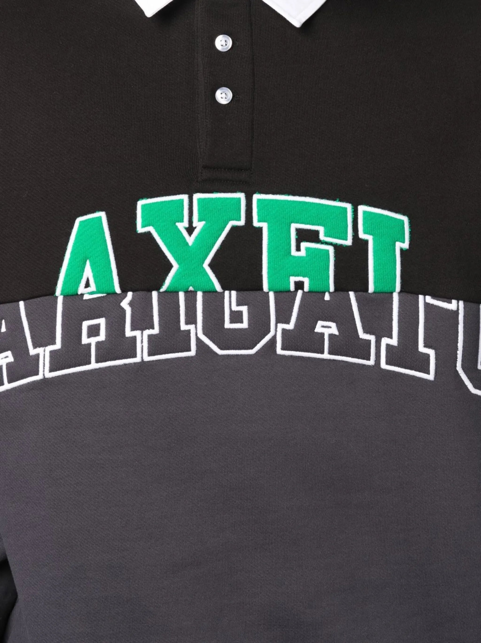 polo-collar sweatshirt