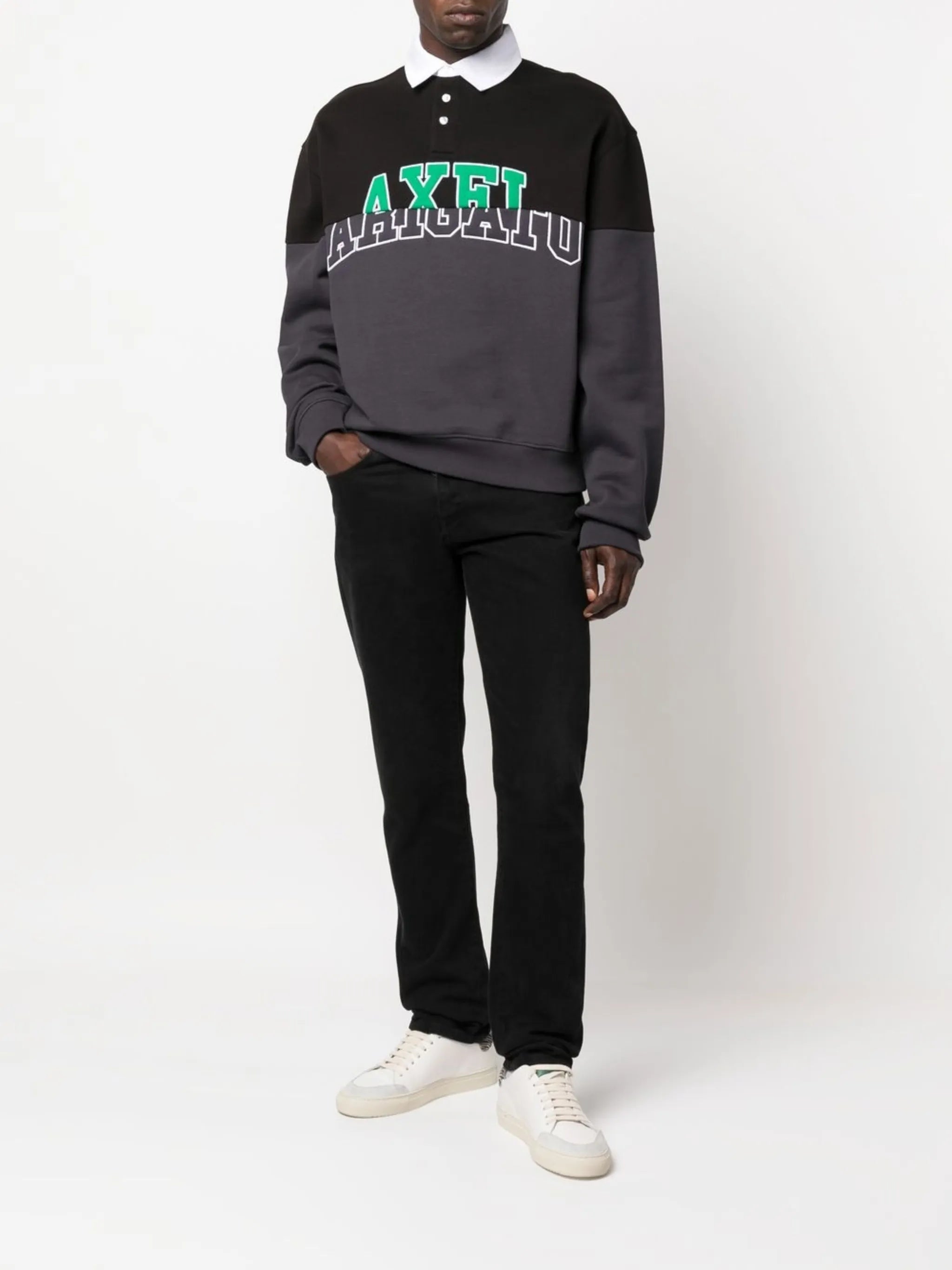 polo-collar sweatshirt