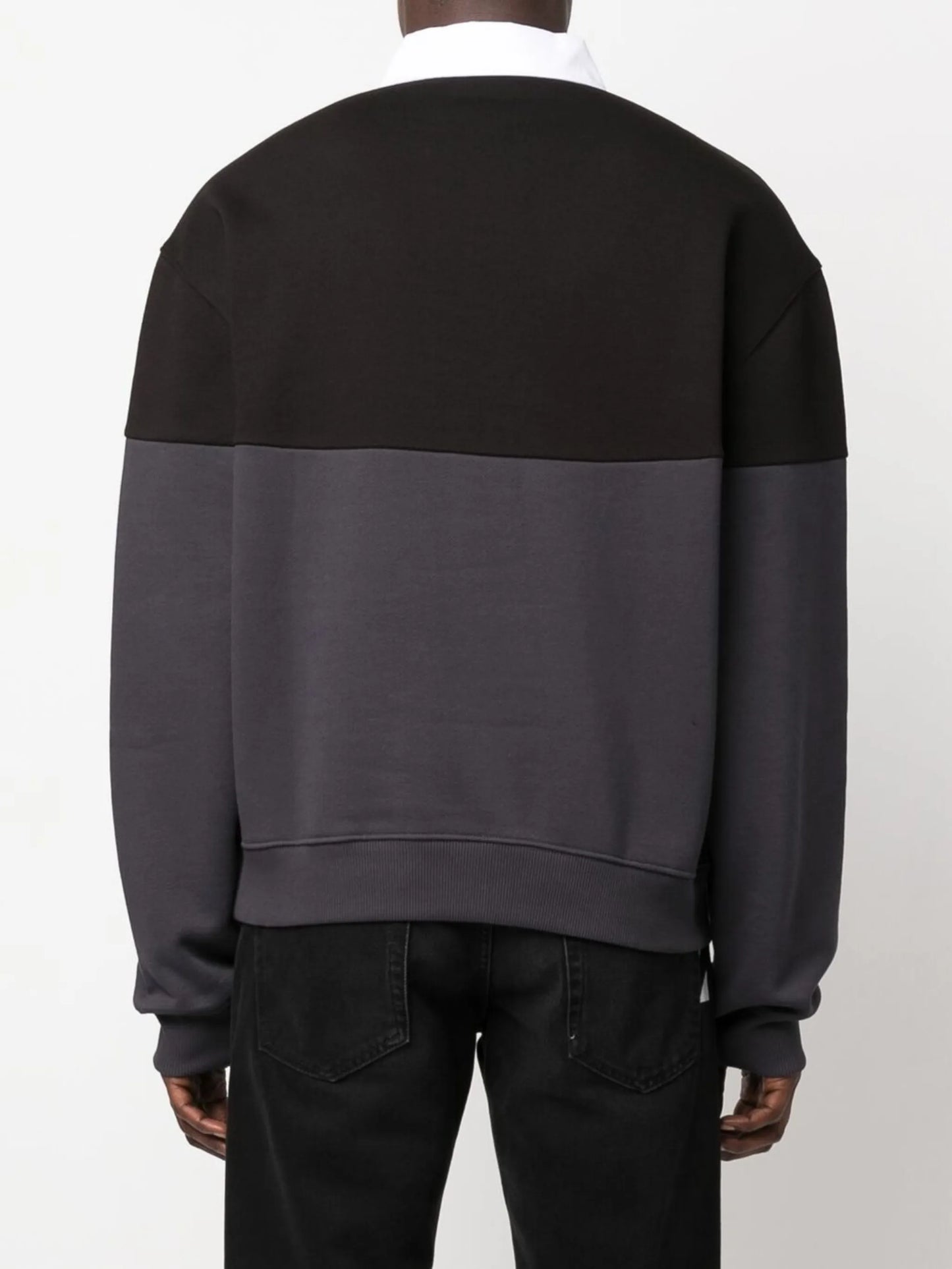 polo-collar sweatshirt