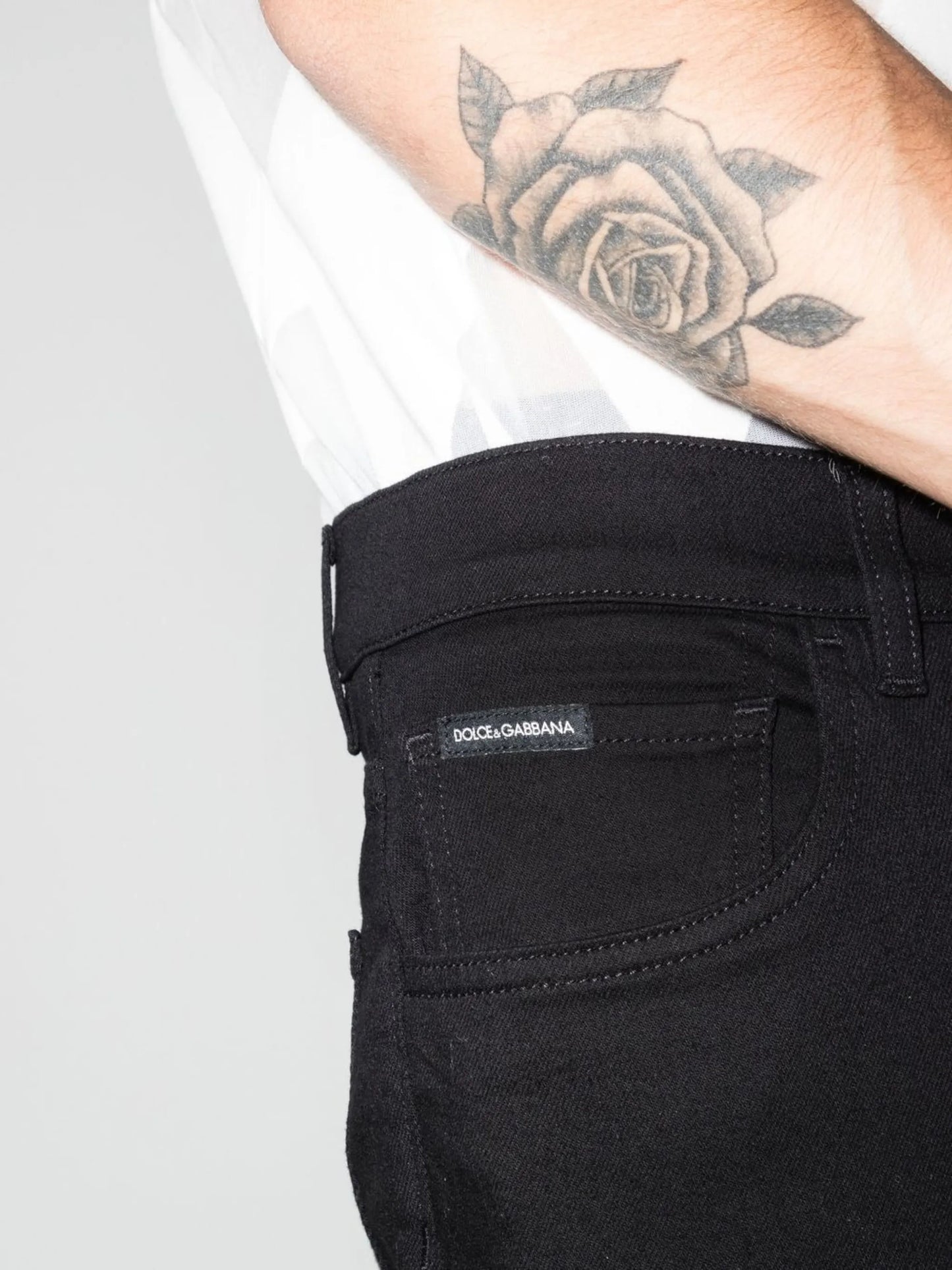 logo-patch slim-fit jeans