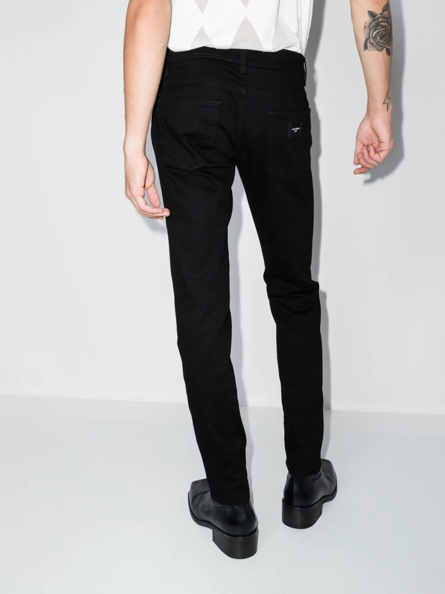 logo-patch slim-fit jeans