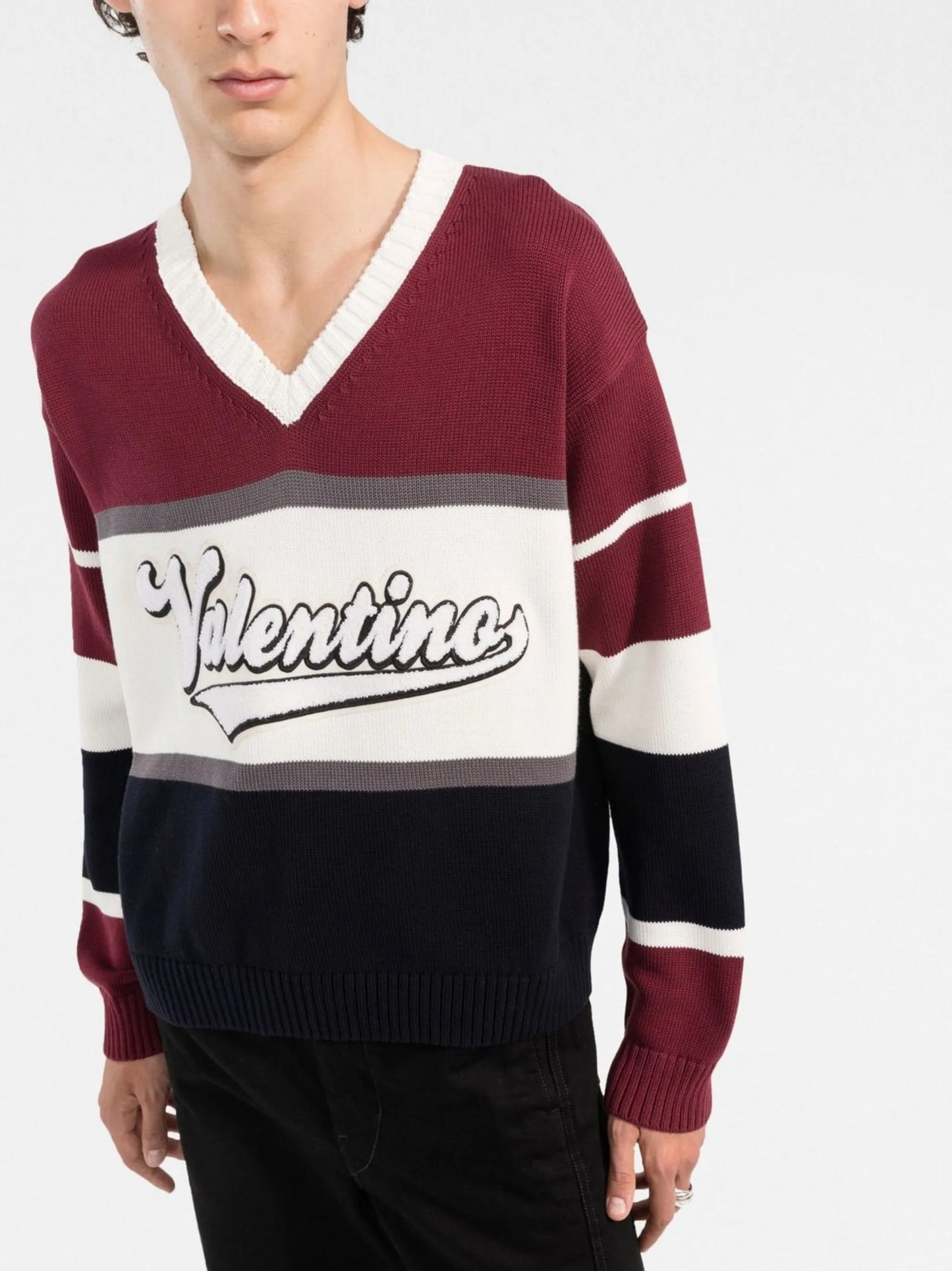 flocked-logo V-neck jumper