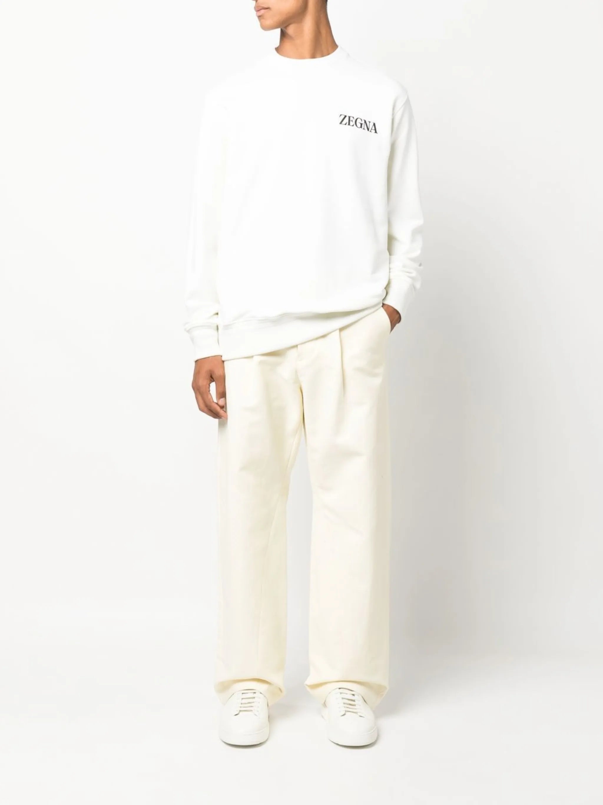 chest logo-print detail sweatshirt