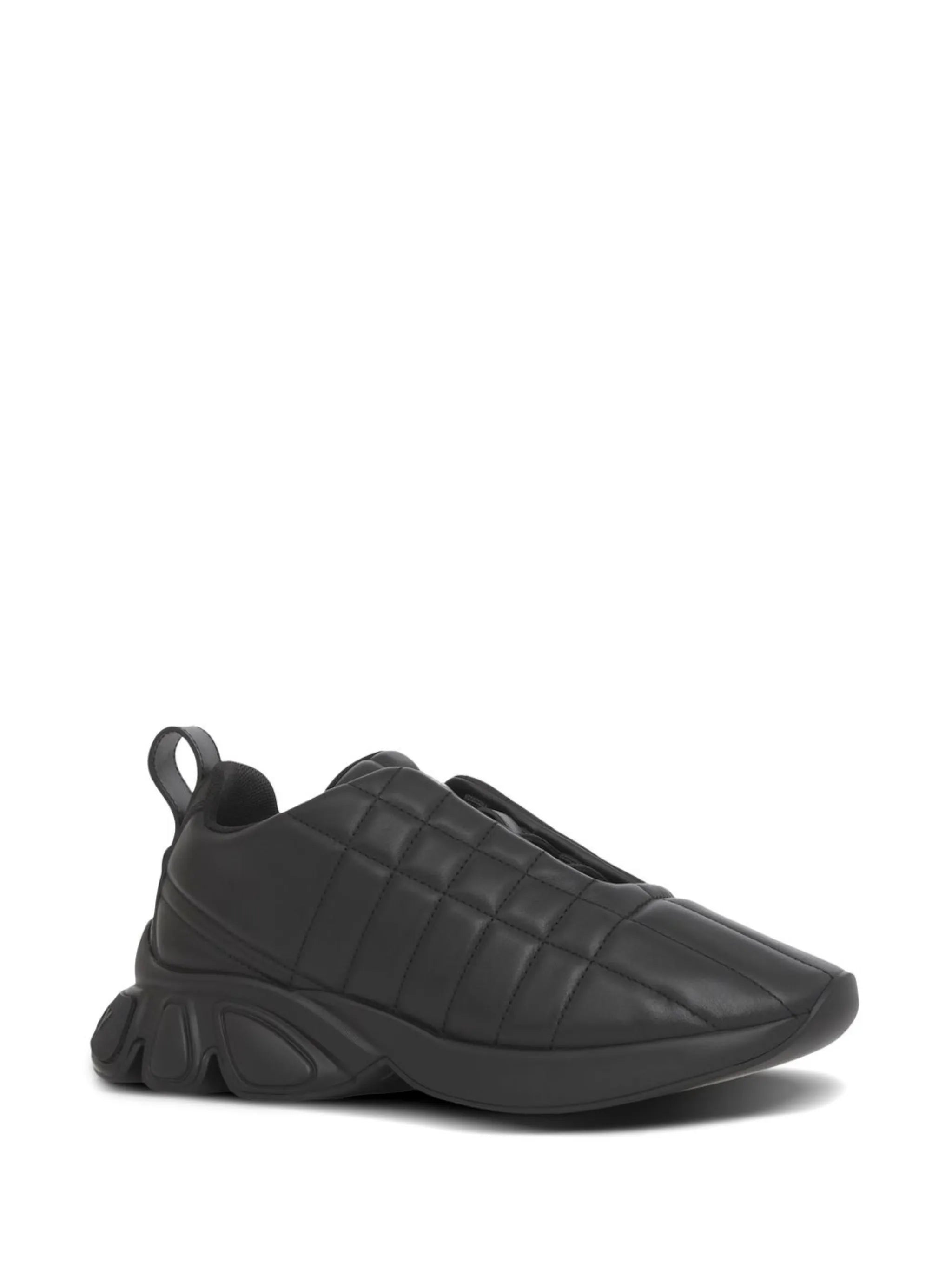quilted low-top leather sneakers