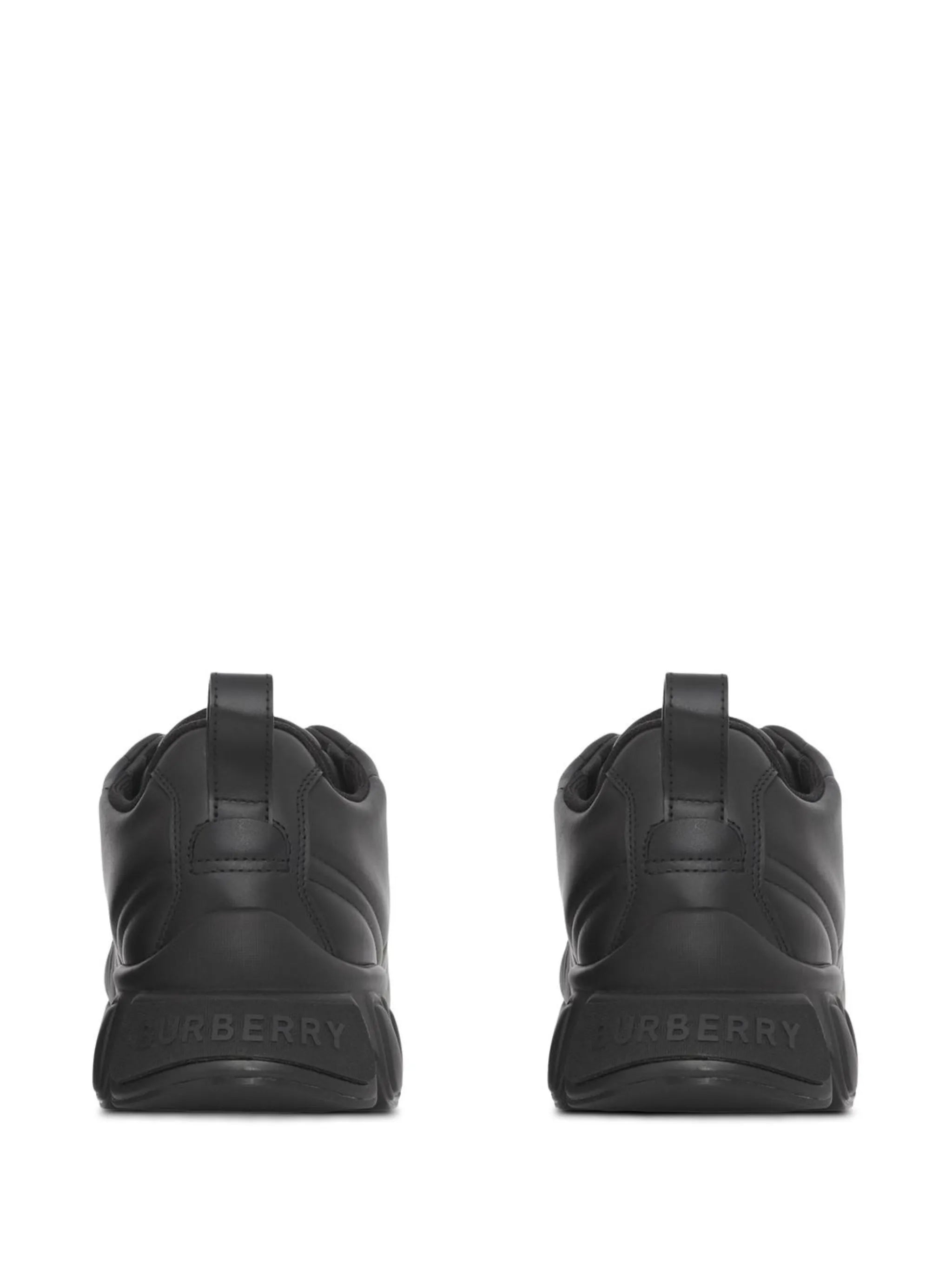 quilted low-top leather sneakers