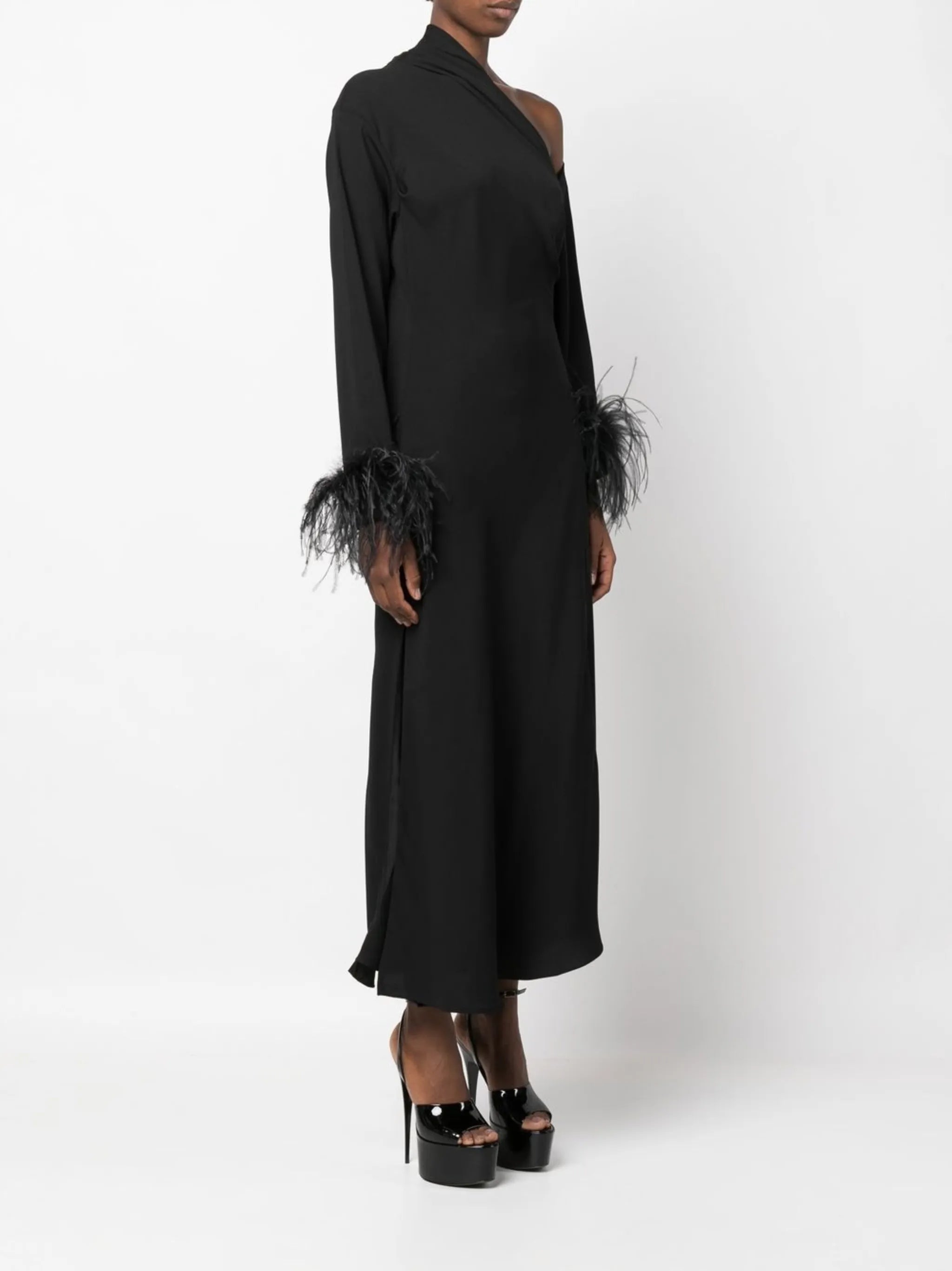 feather-trim one-shoulder dress