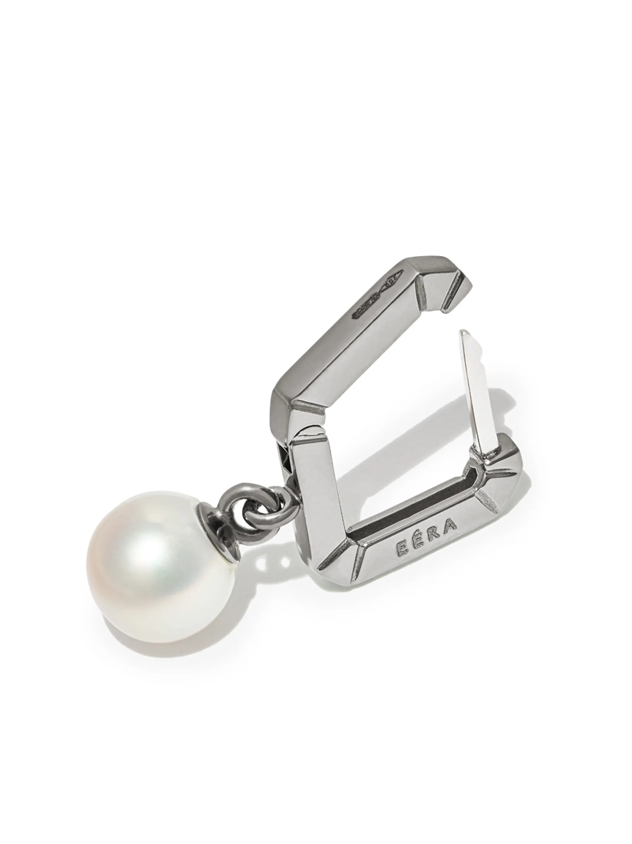 18kt white gold enamel pearl huggie earring
