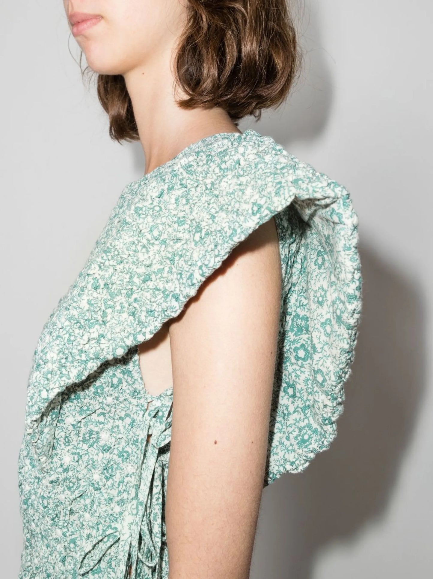 floral-print short-sleeved midi dress