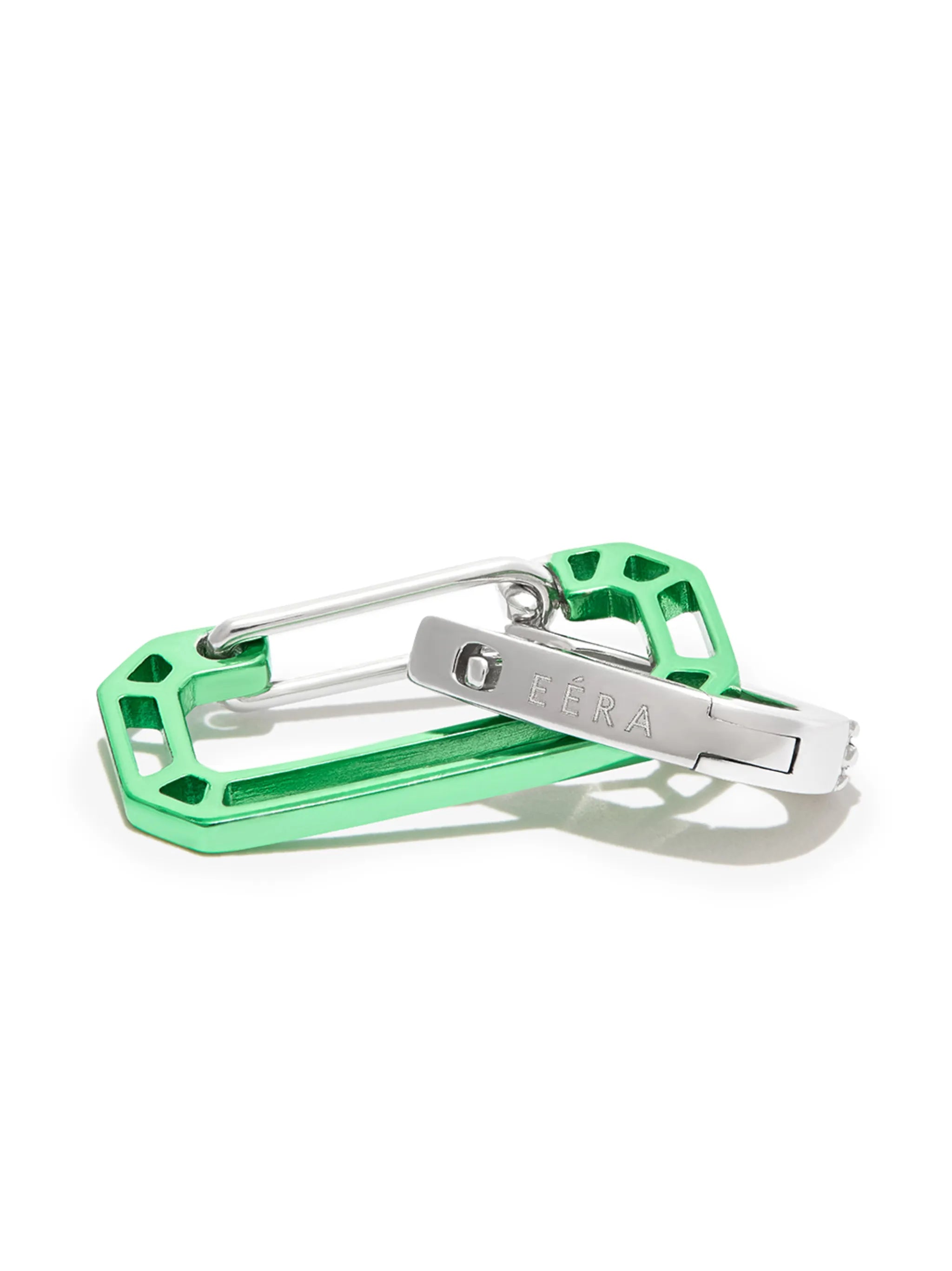 18kt white gold carabiner diamond earring