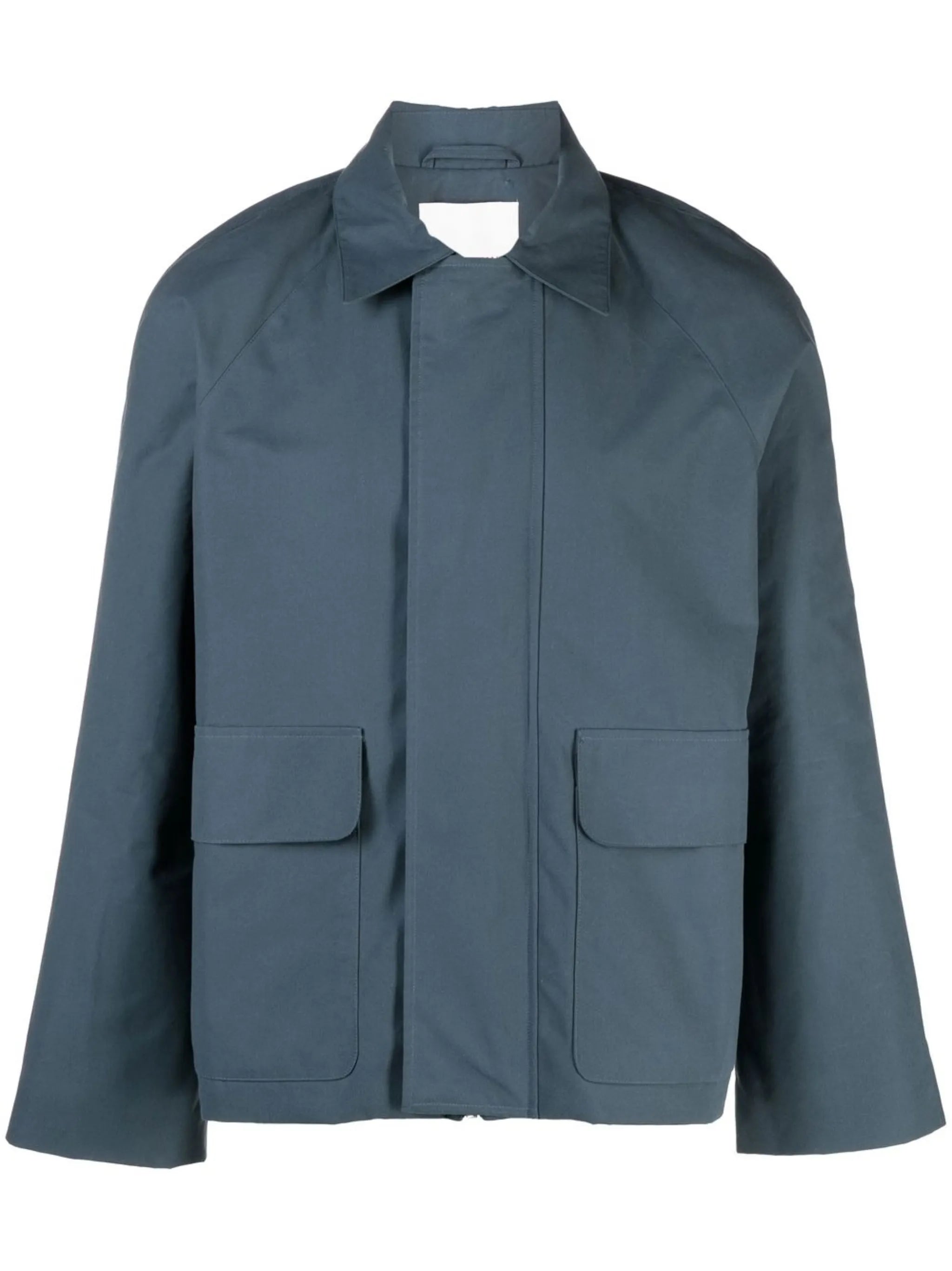 flap-pocket light jacket