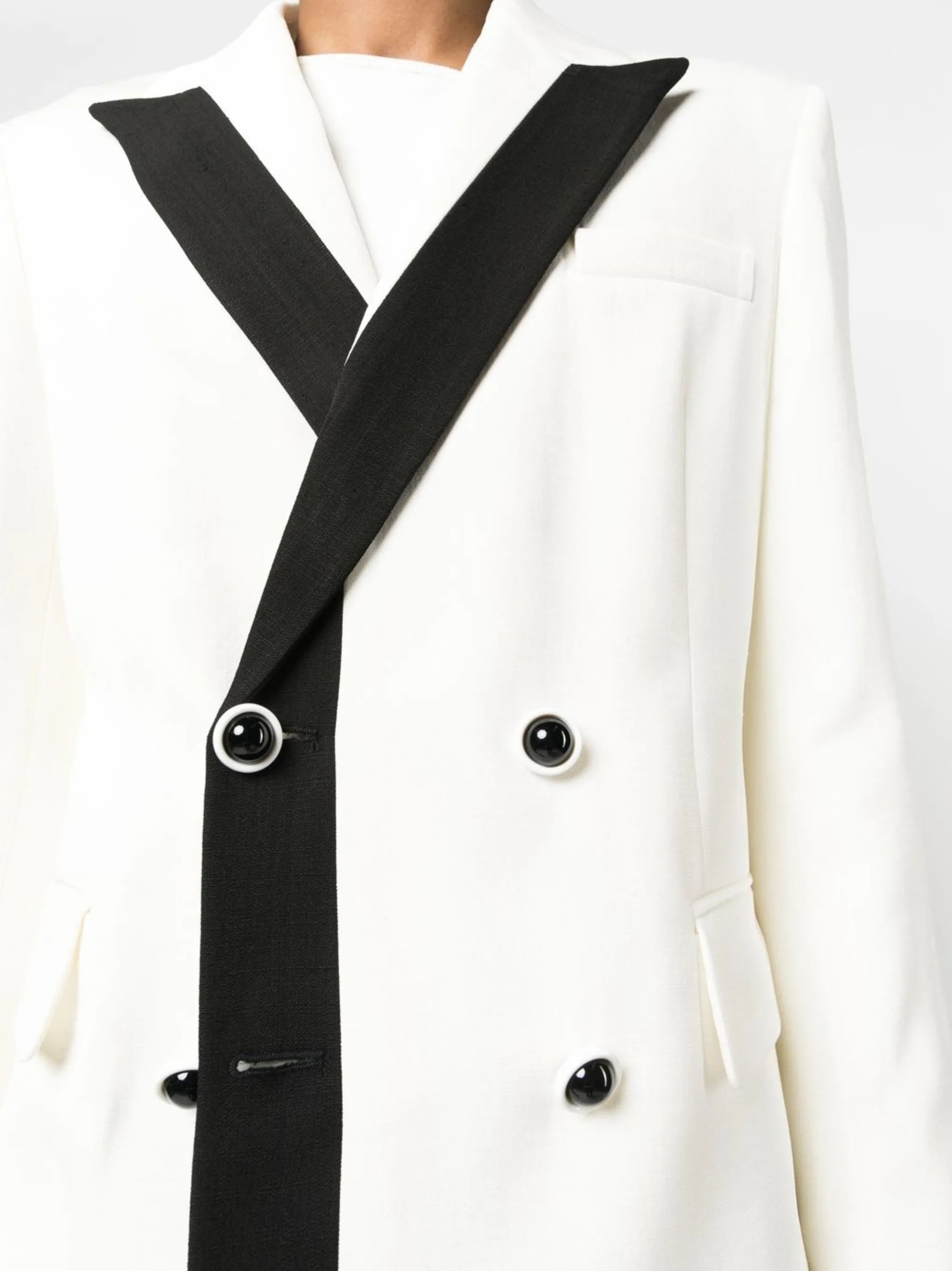 contrast-lapel double-breasted blazer