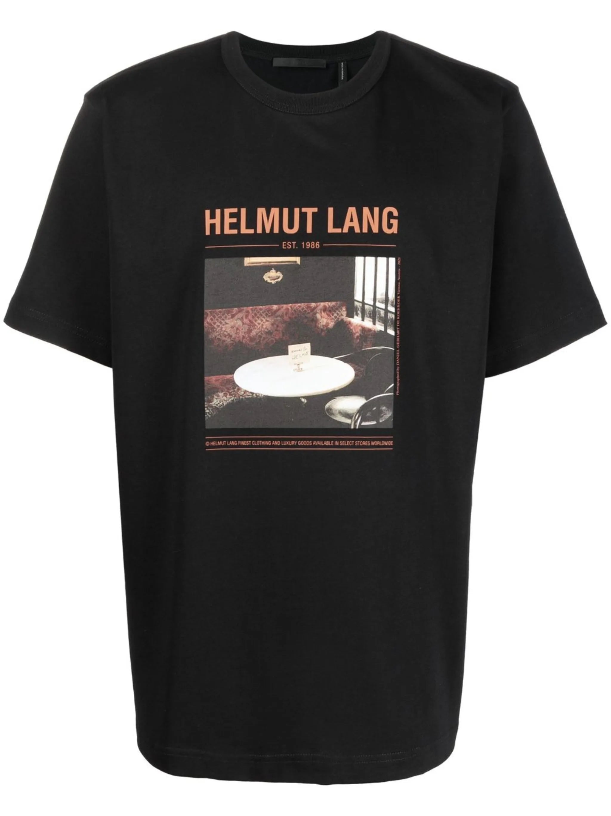 graphic-print T-shirt