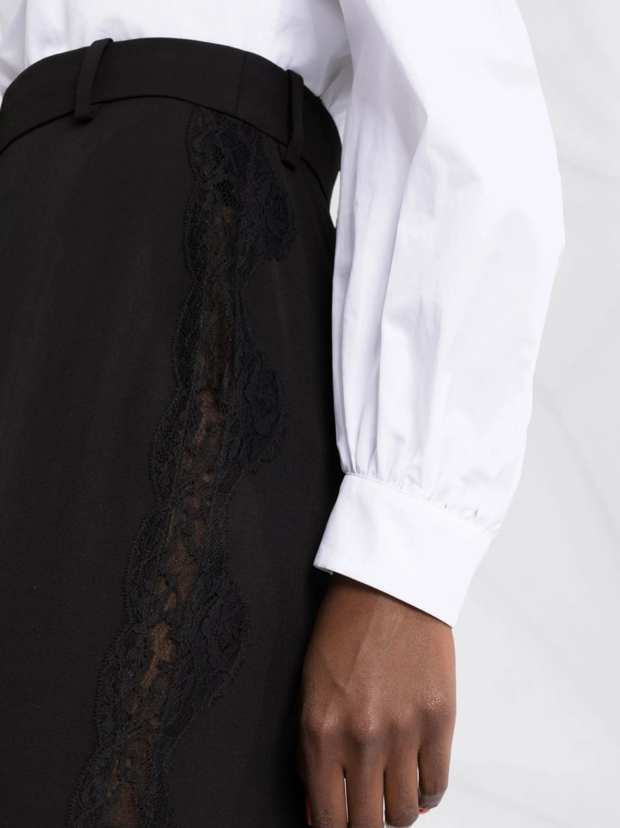 lace-panel tailored-cut trousers
