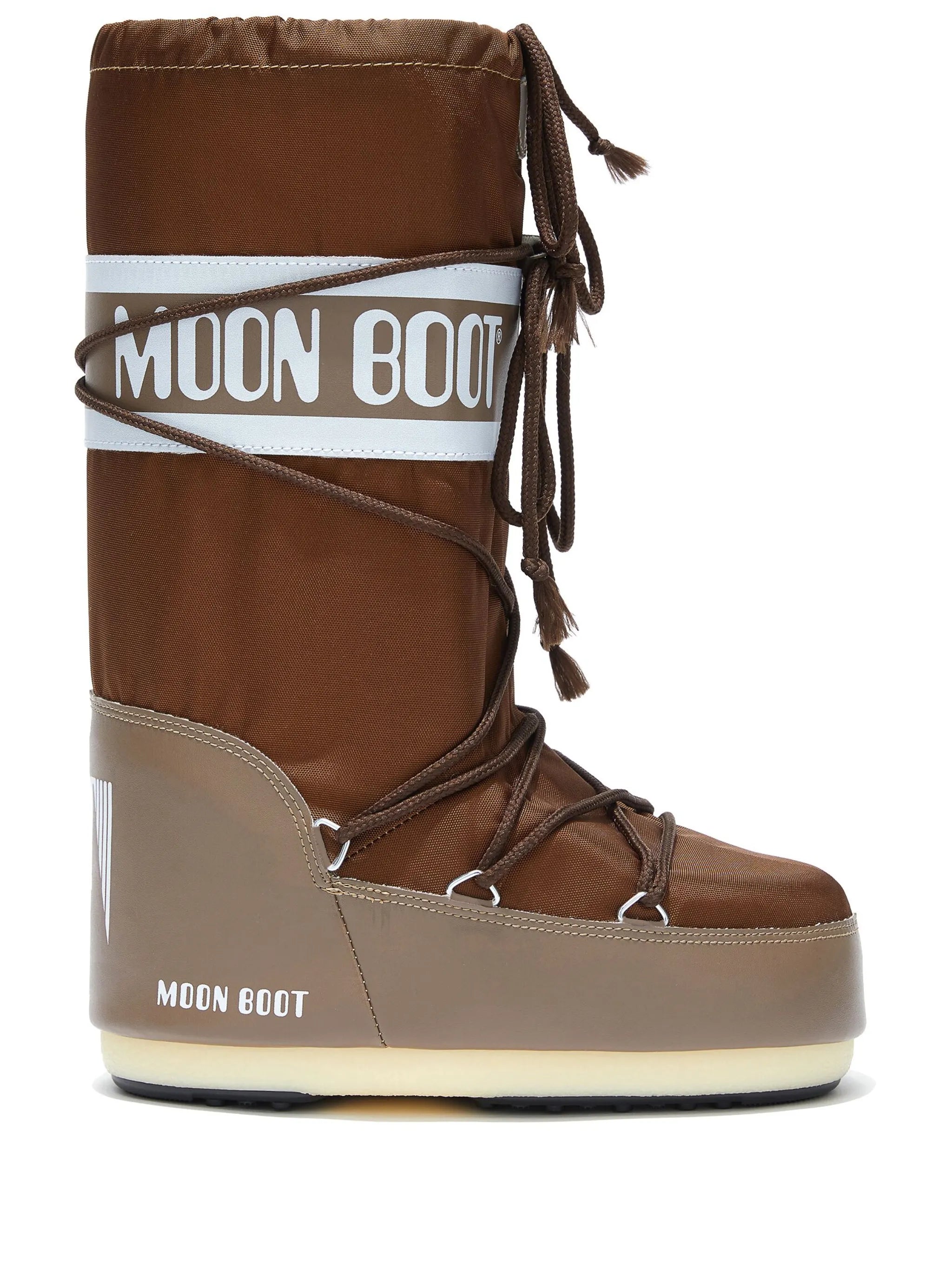 Icon lace-up snow boots