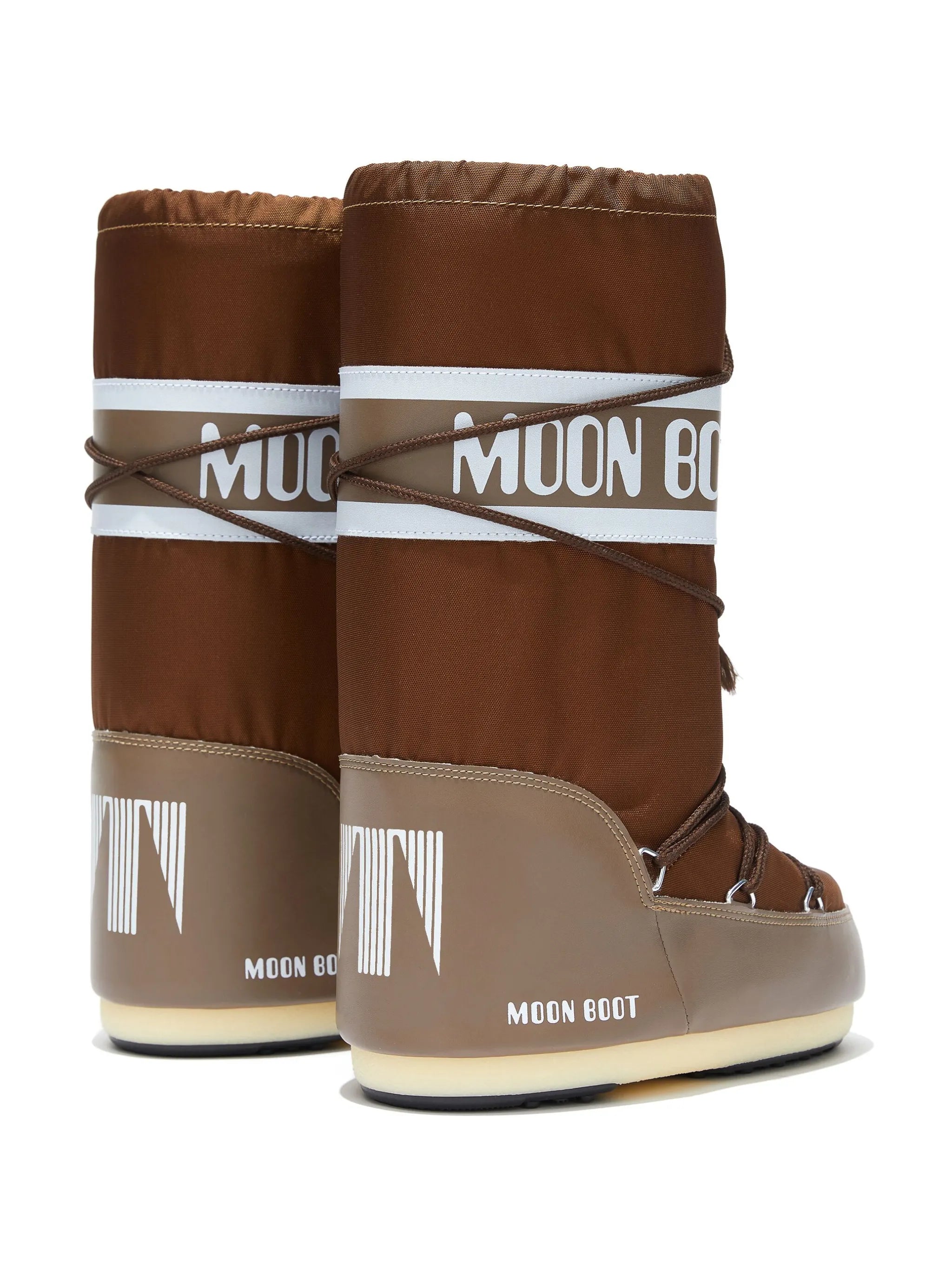 Icon lace-up snow boots
