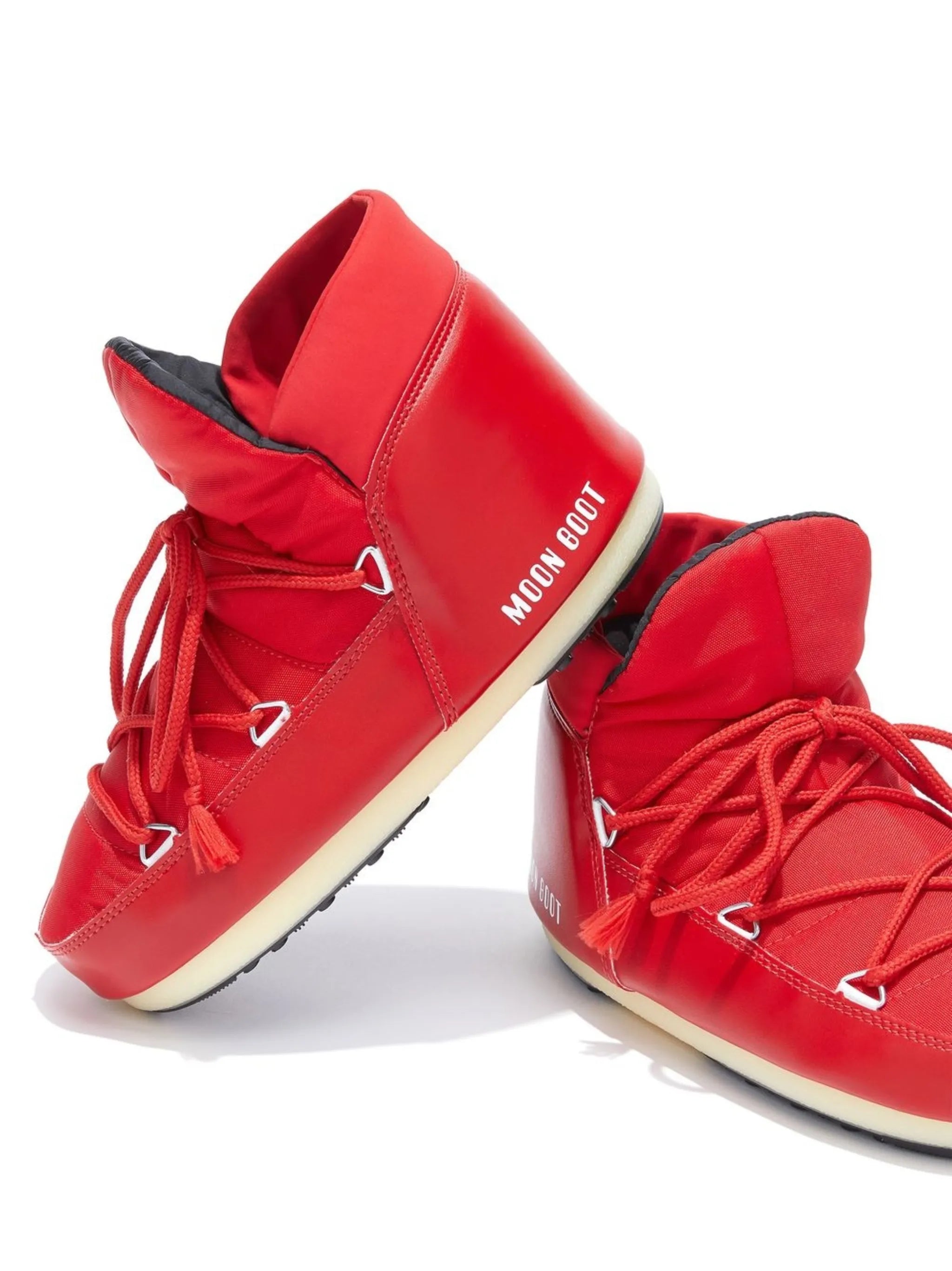 Icon snow boots