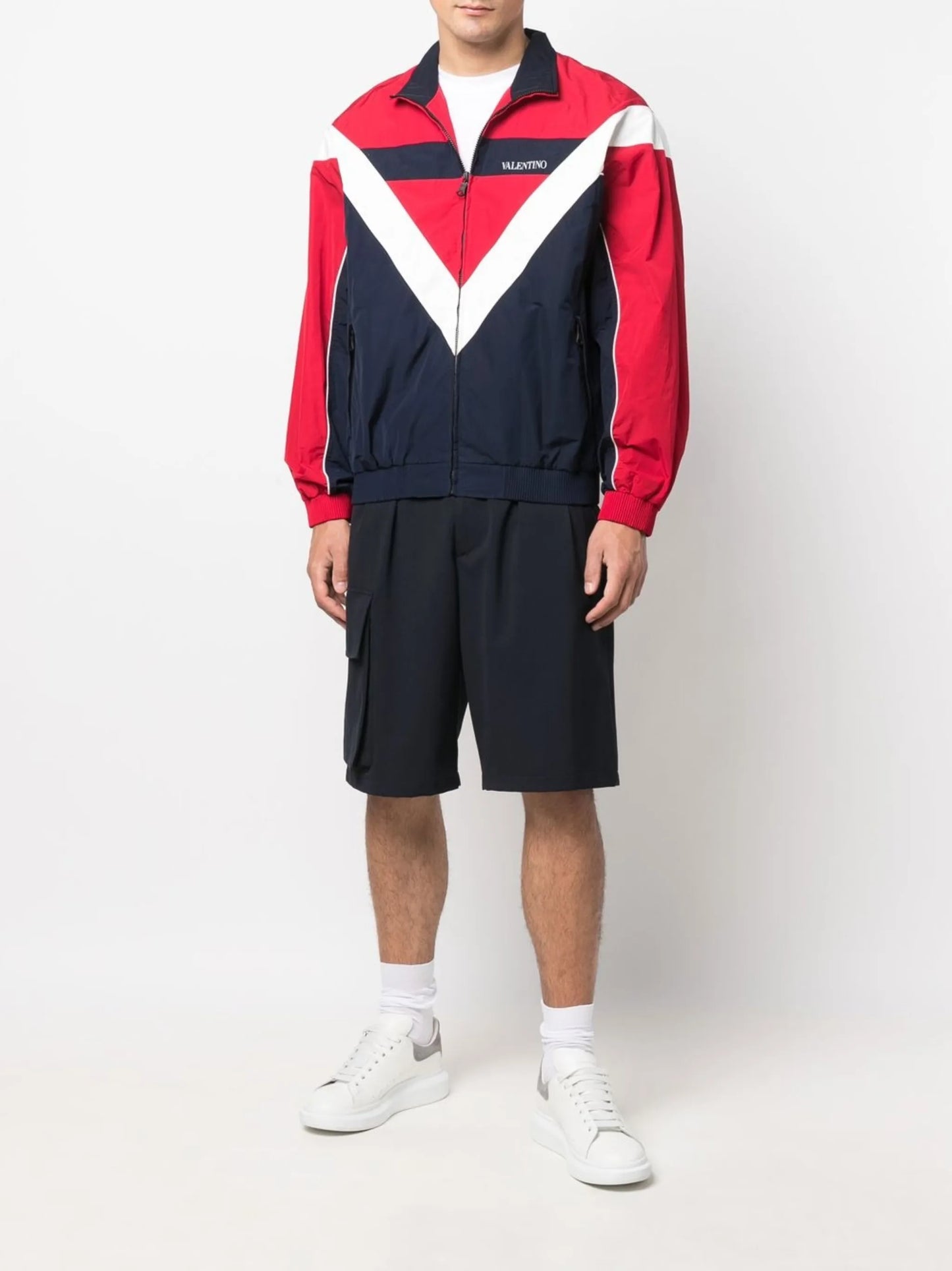 VLogo-print sports jacket