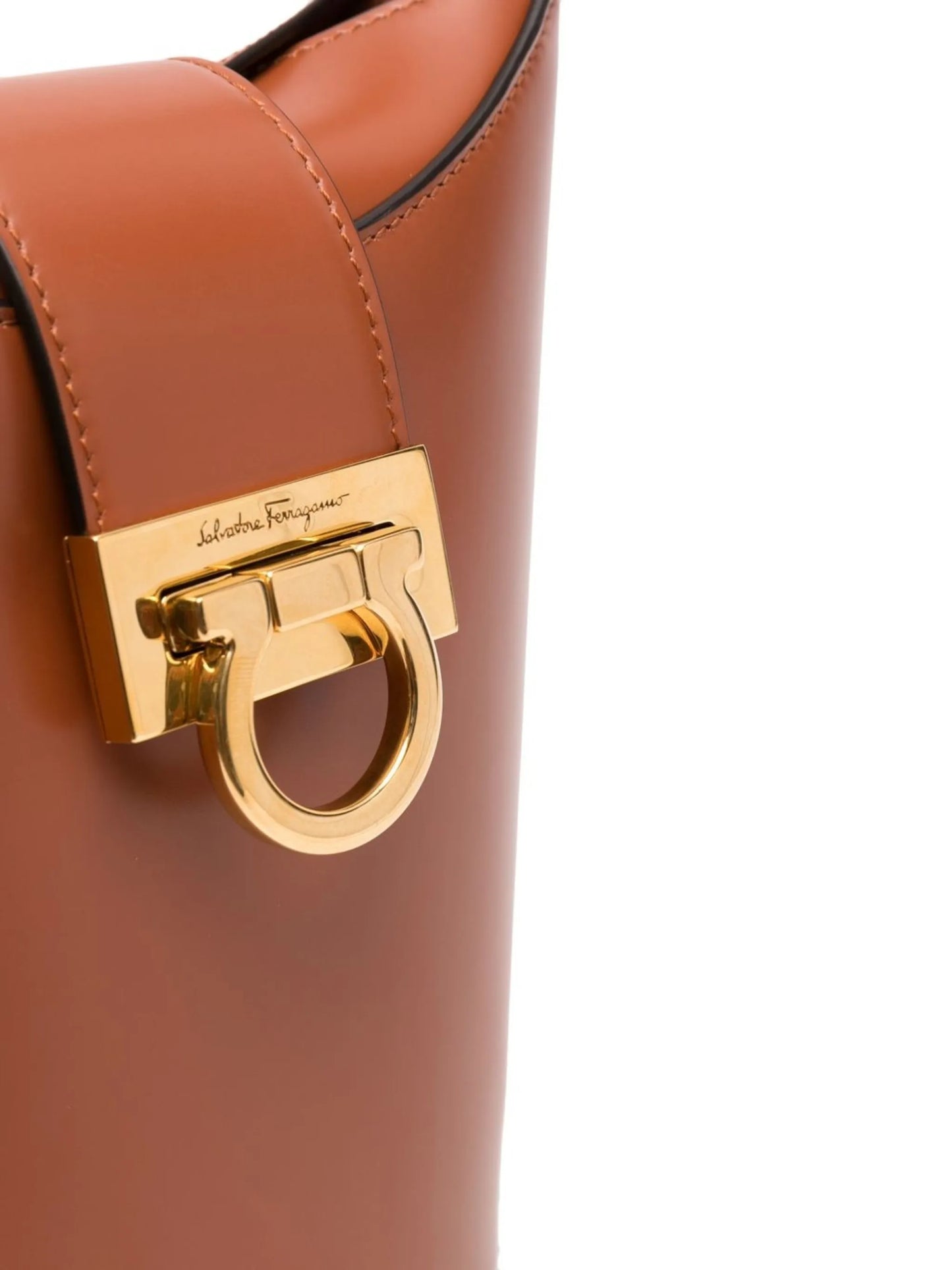 Trifolio shoulder bucket bag