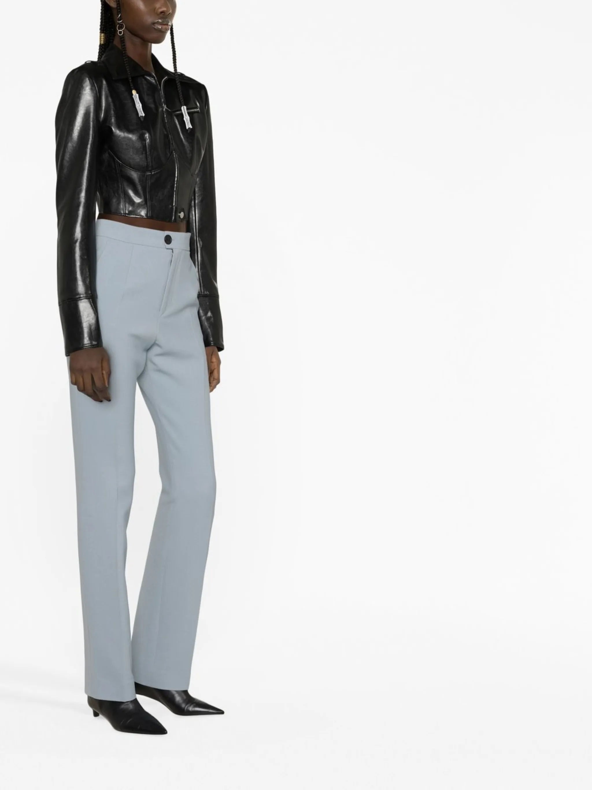 slim-cut trousers