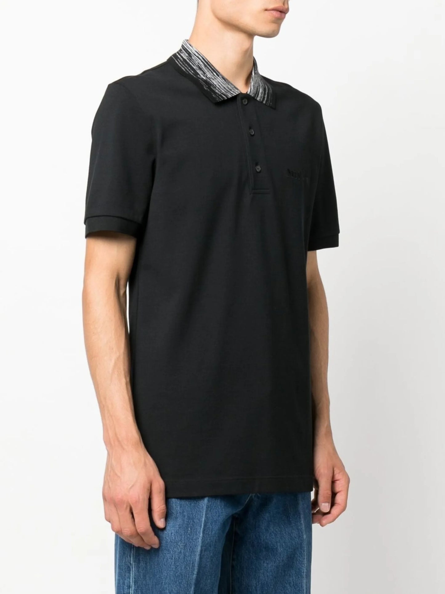 contrasting-collar polo shirt