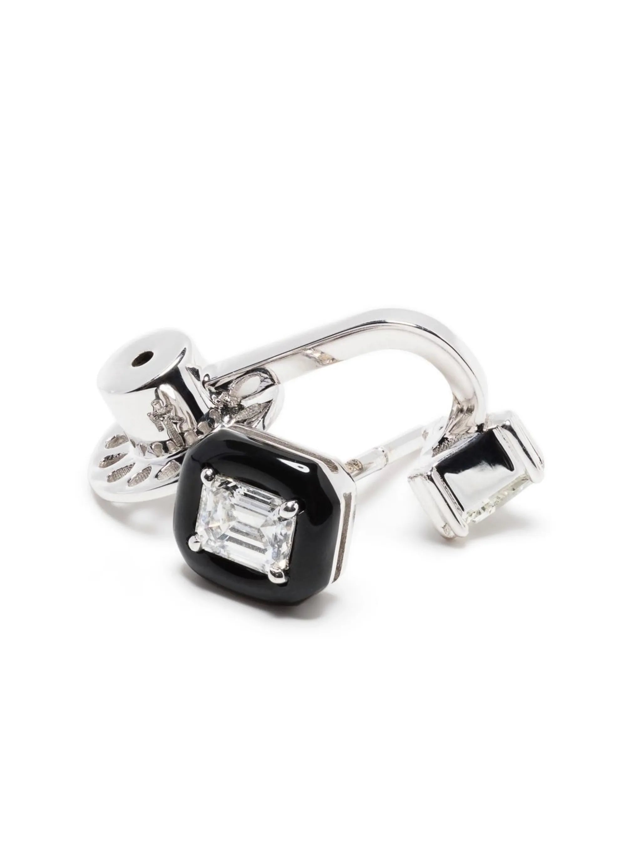 18kt white gold diamond drop earrings