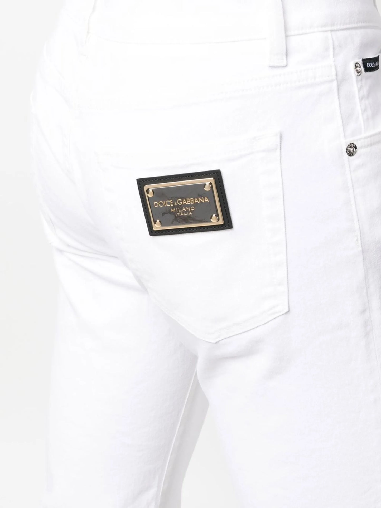 low-rise slim-cut jeans