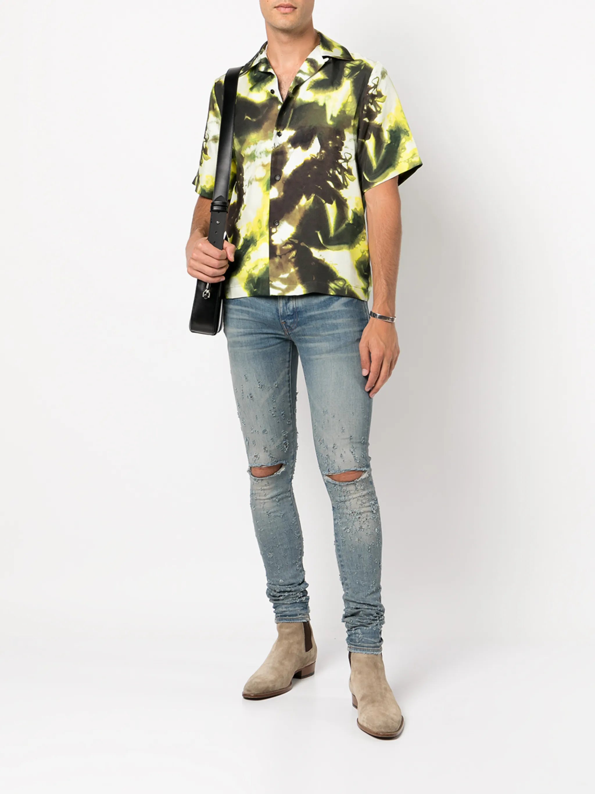 distressed skinny jeans