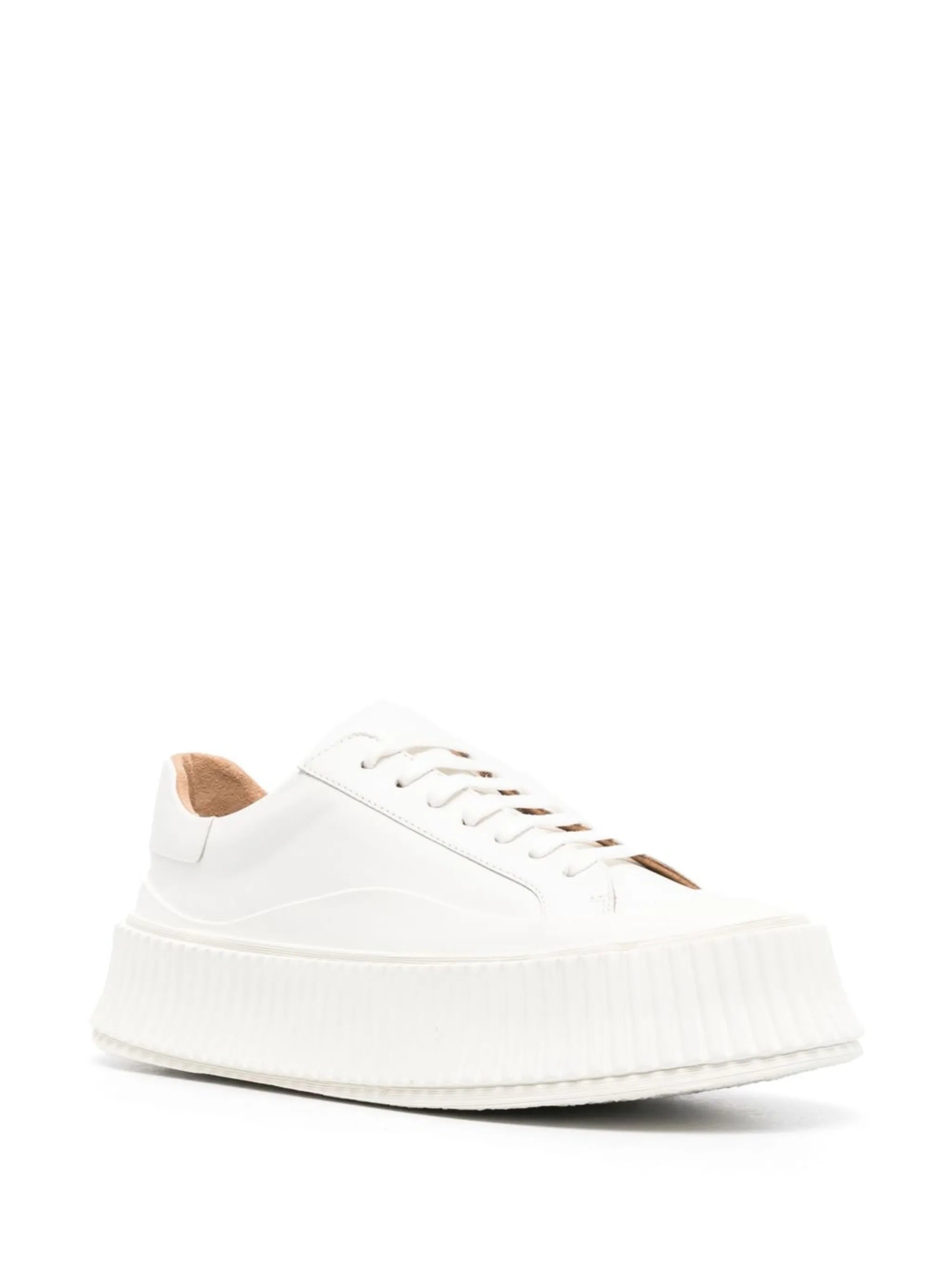 low-top lace-up sneakers