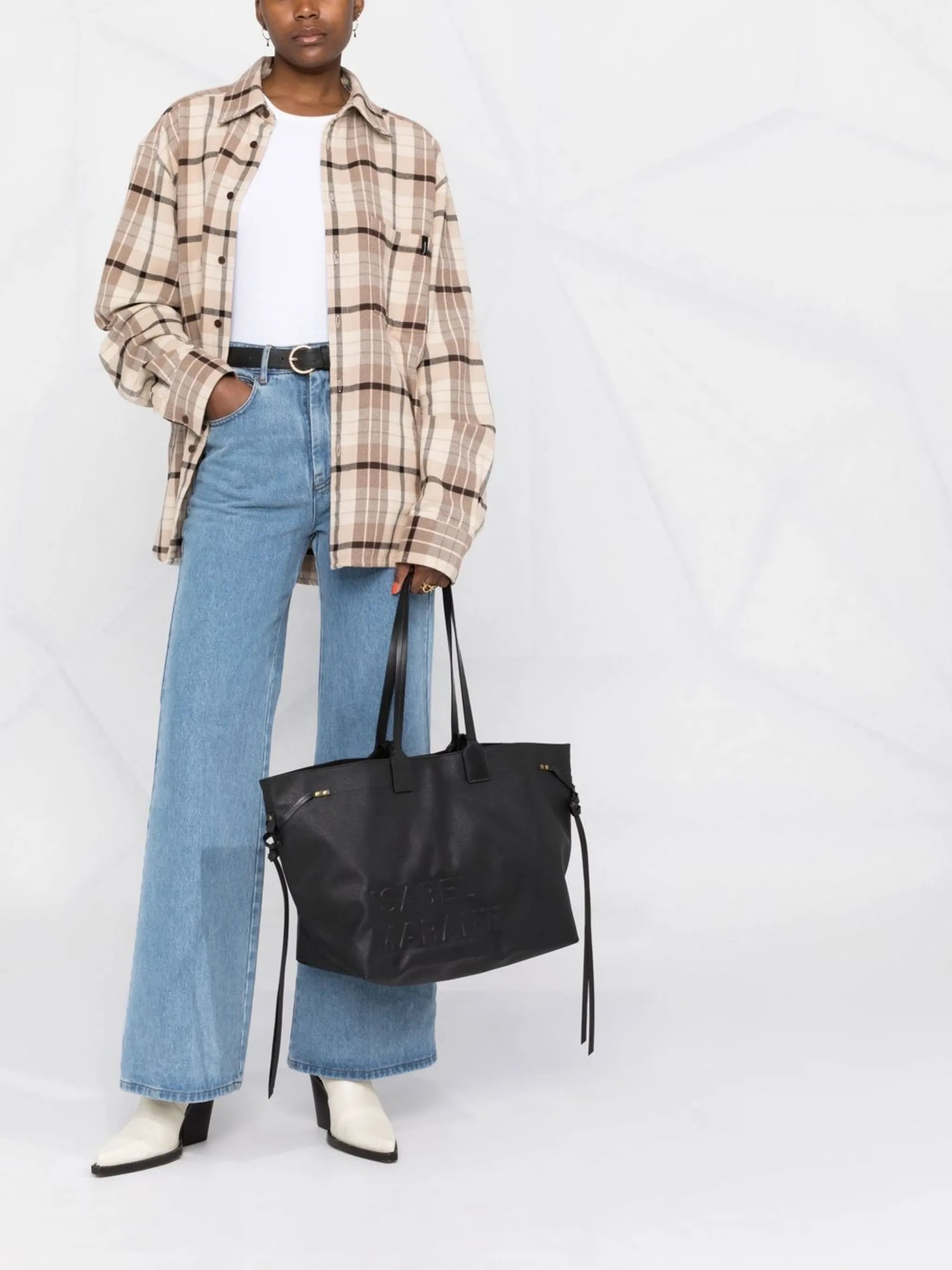 Wydra logo-embossed tote bag