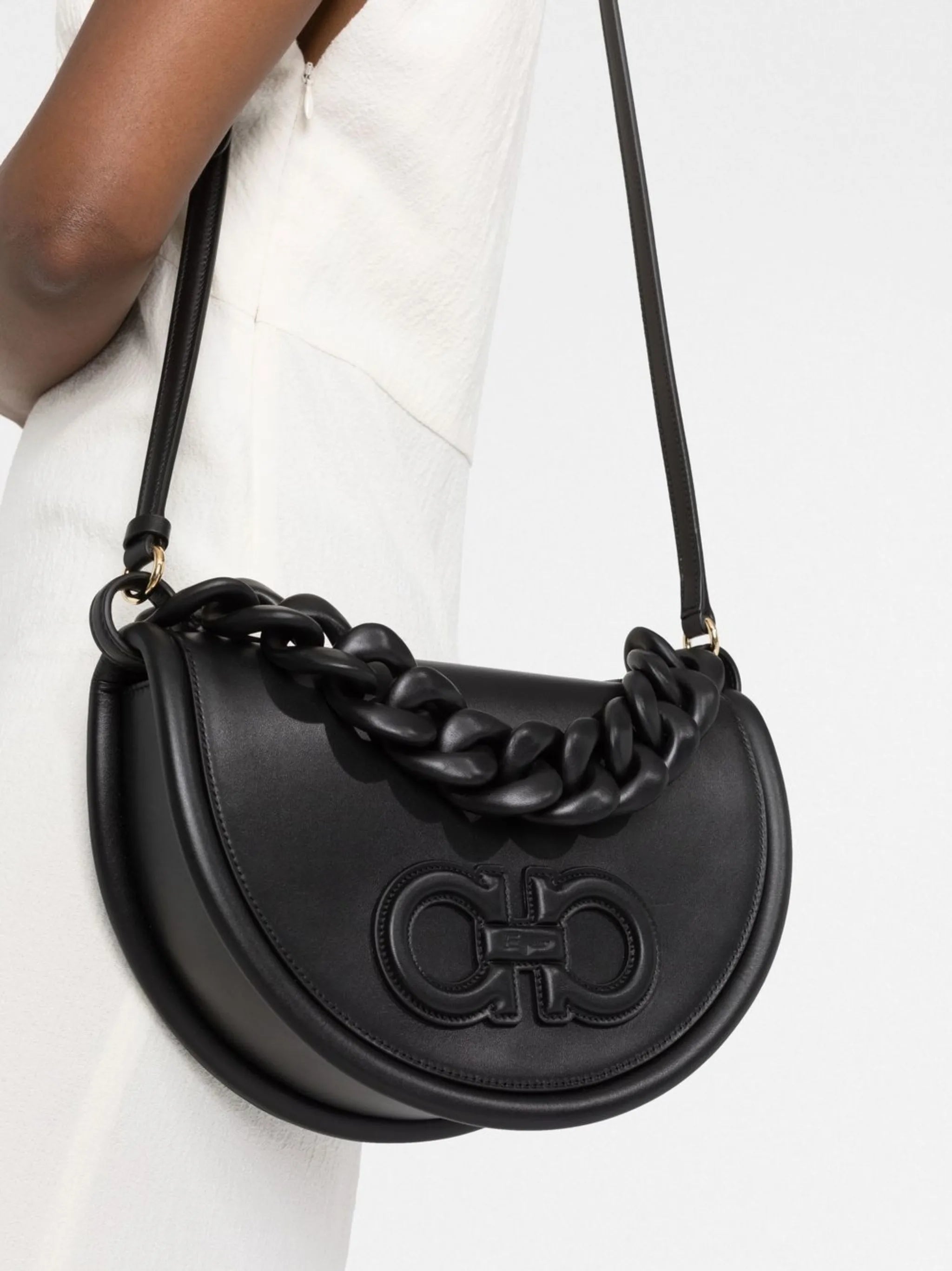 Aura shoulder bag