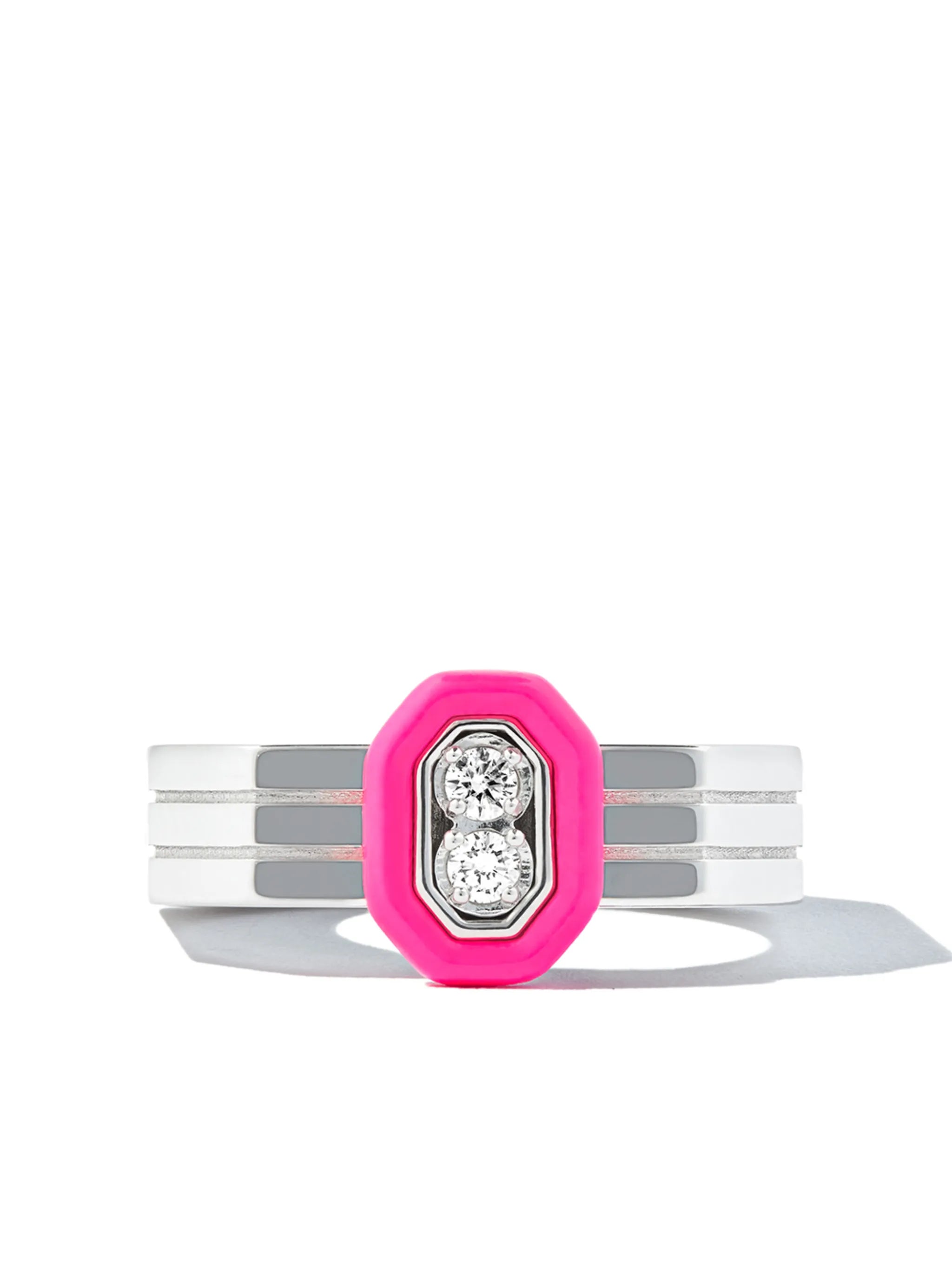 18kt white gold enamel and diamond ring