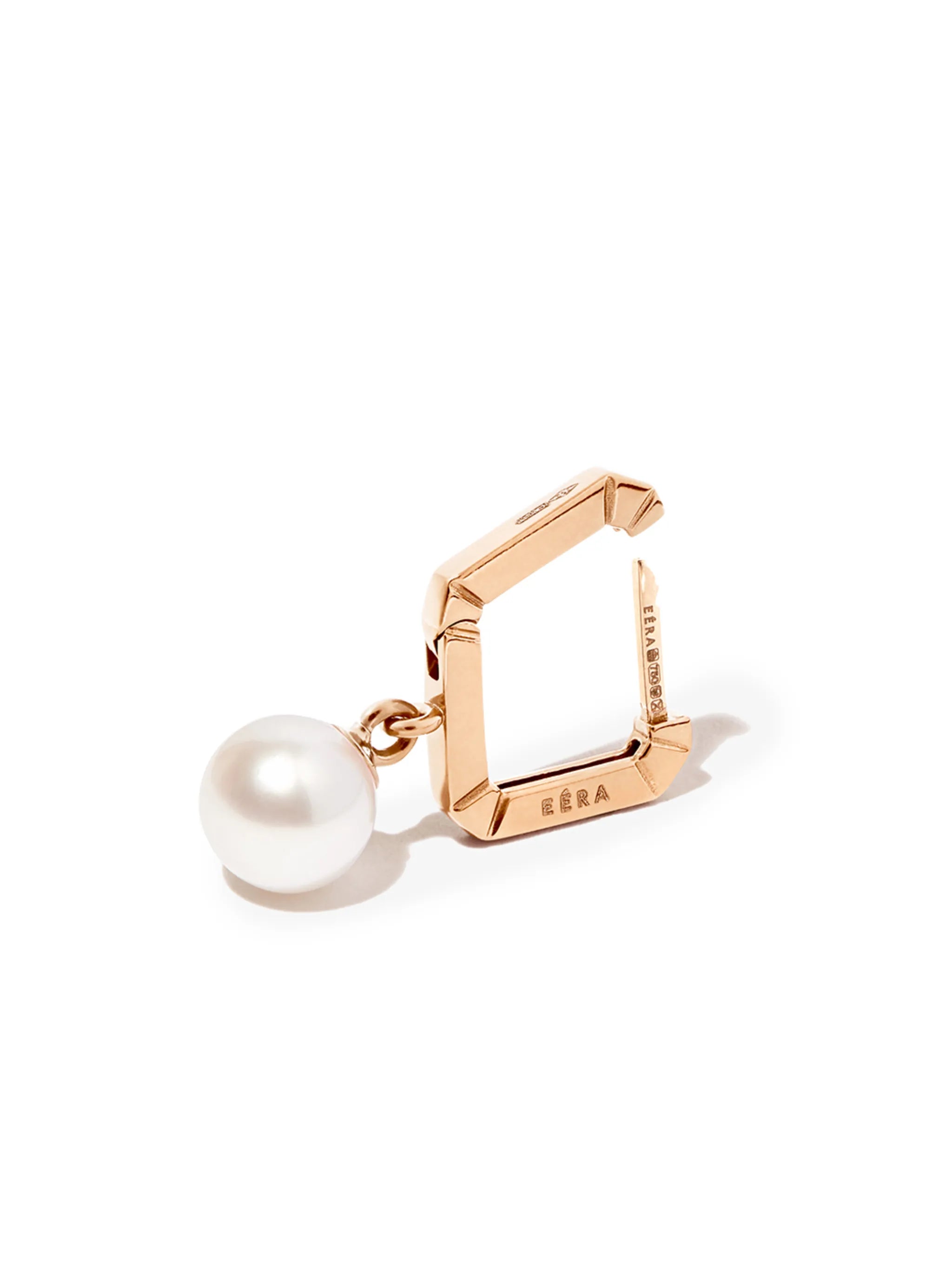 18kt yellow gold Square pearl huggie hoop earring