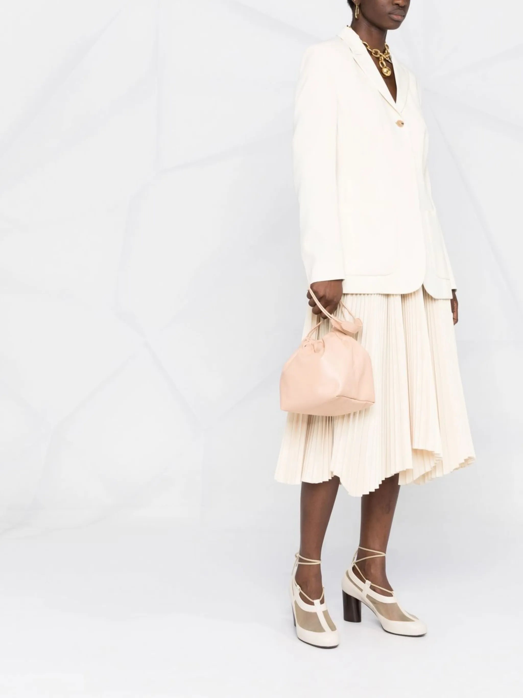 drawstring-fastening shoulder bag