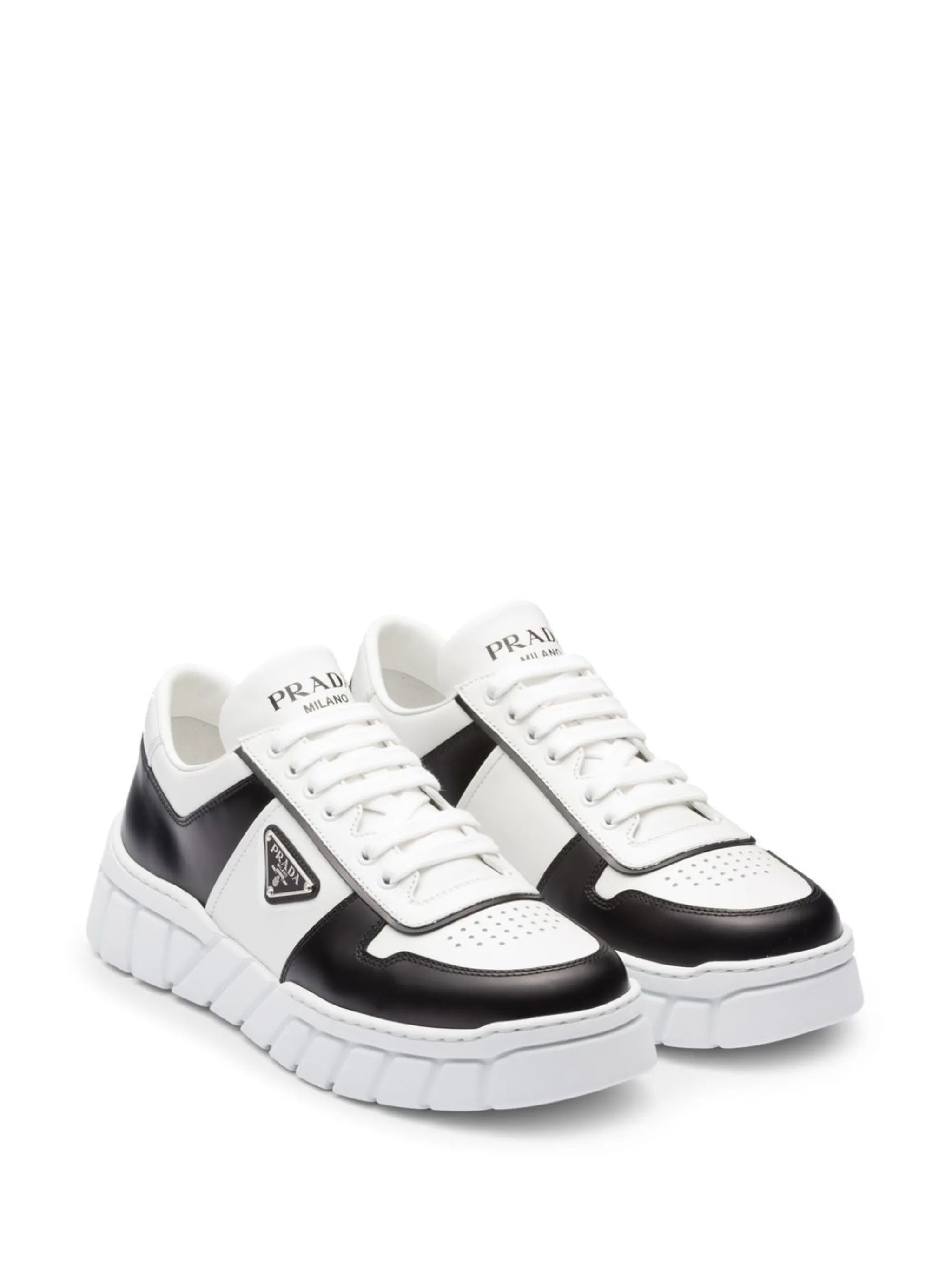 low-top leather sneakers