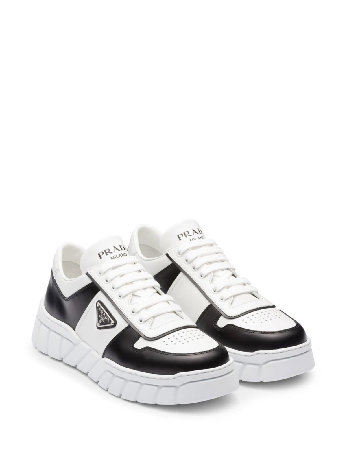 low-top leather sneakers