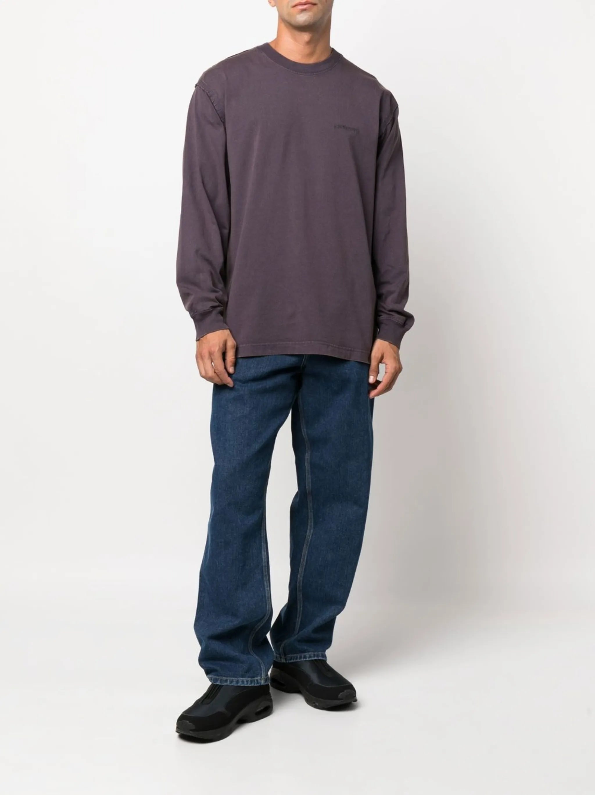 logo-embroidered sweatshirt