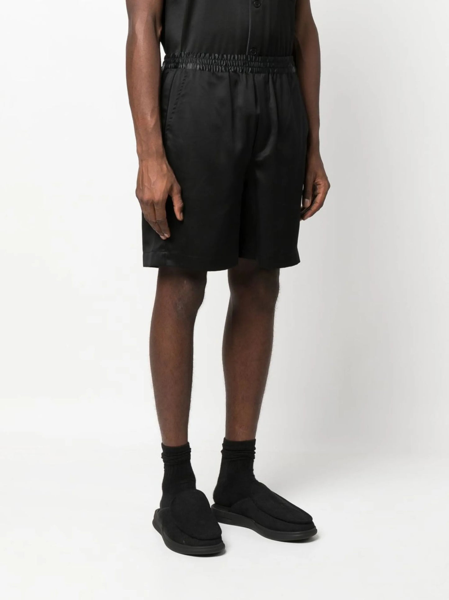 elasticated-waist Bermuda shorts