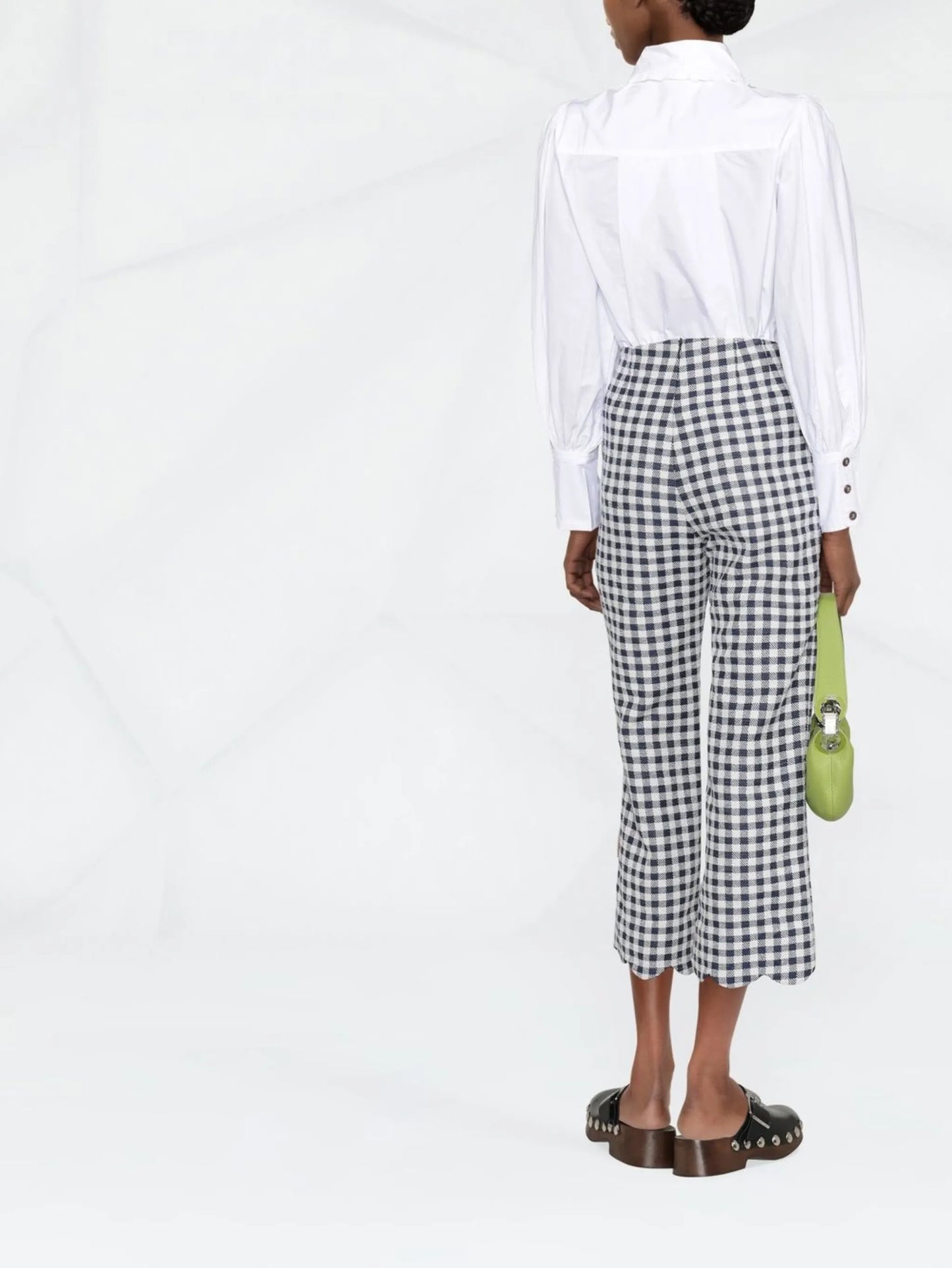 balloon-sleeve shirt