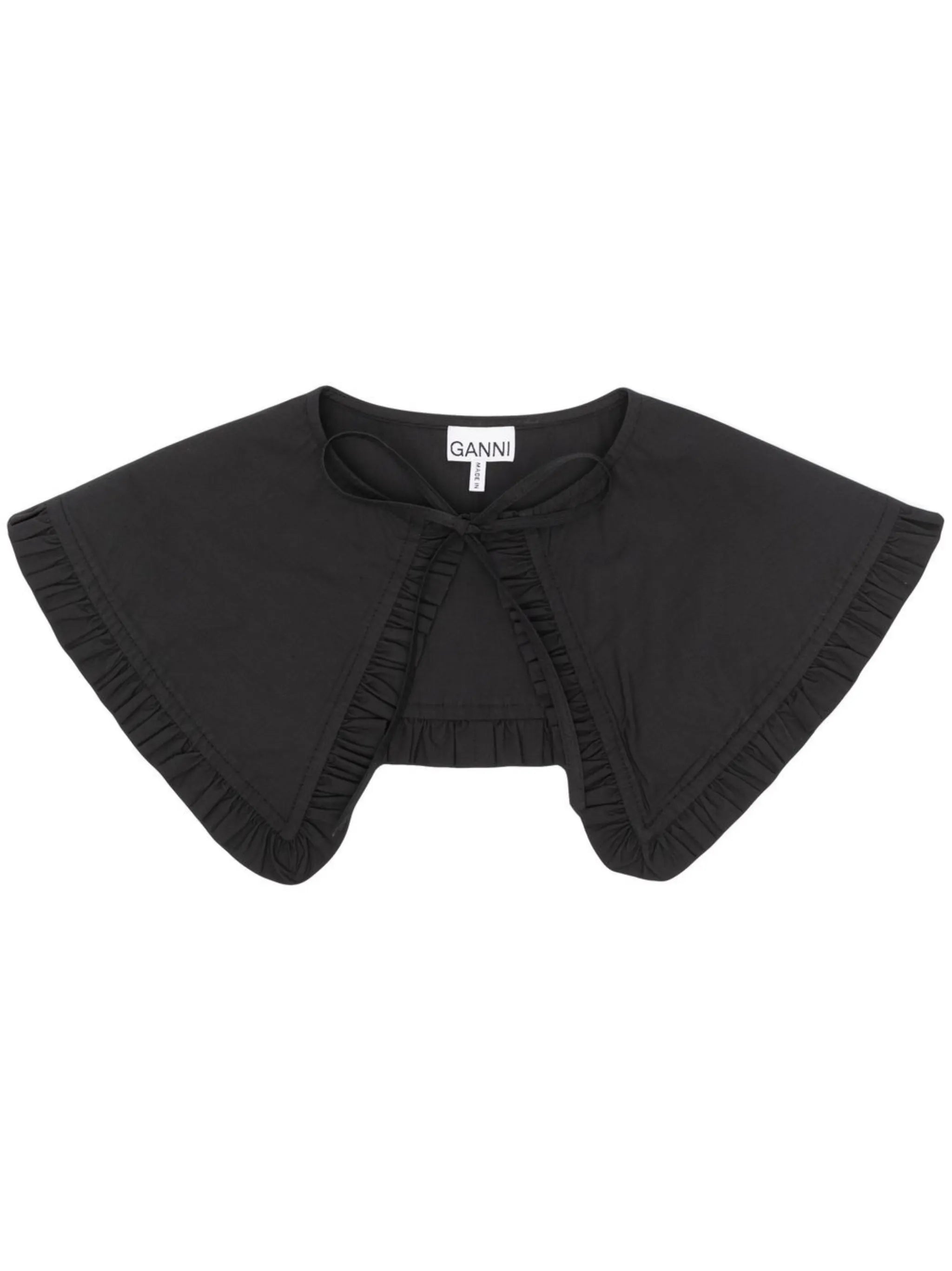 ruffle-trim collar