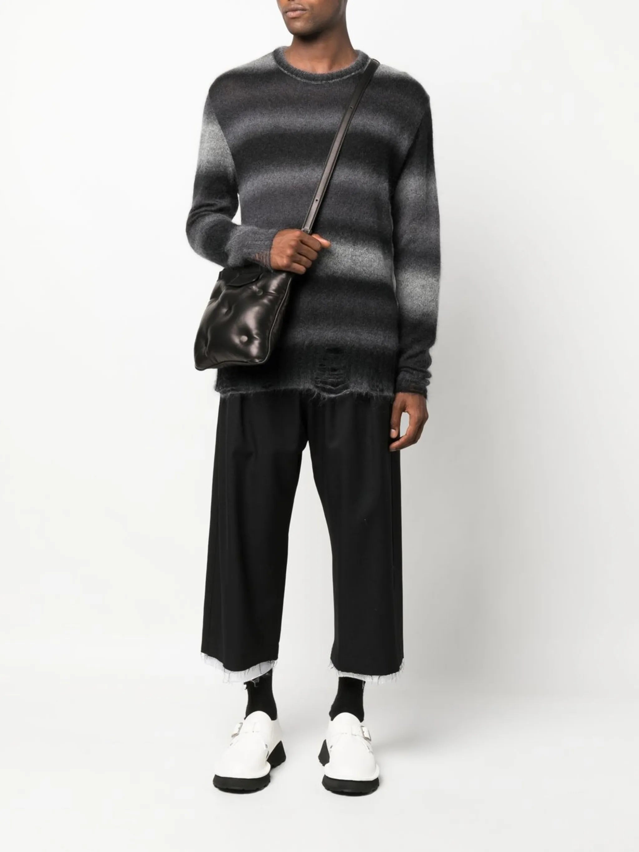 stripe-print distressed-effect jumper