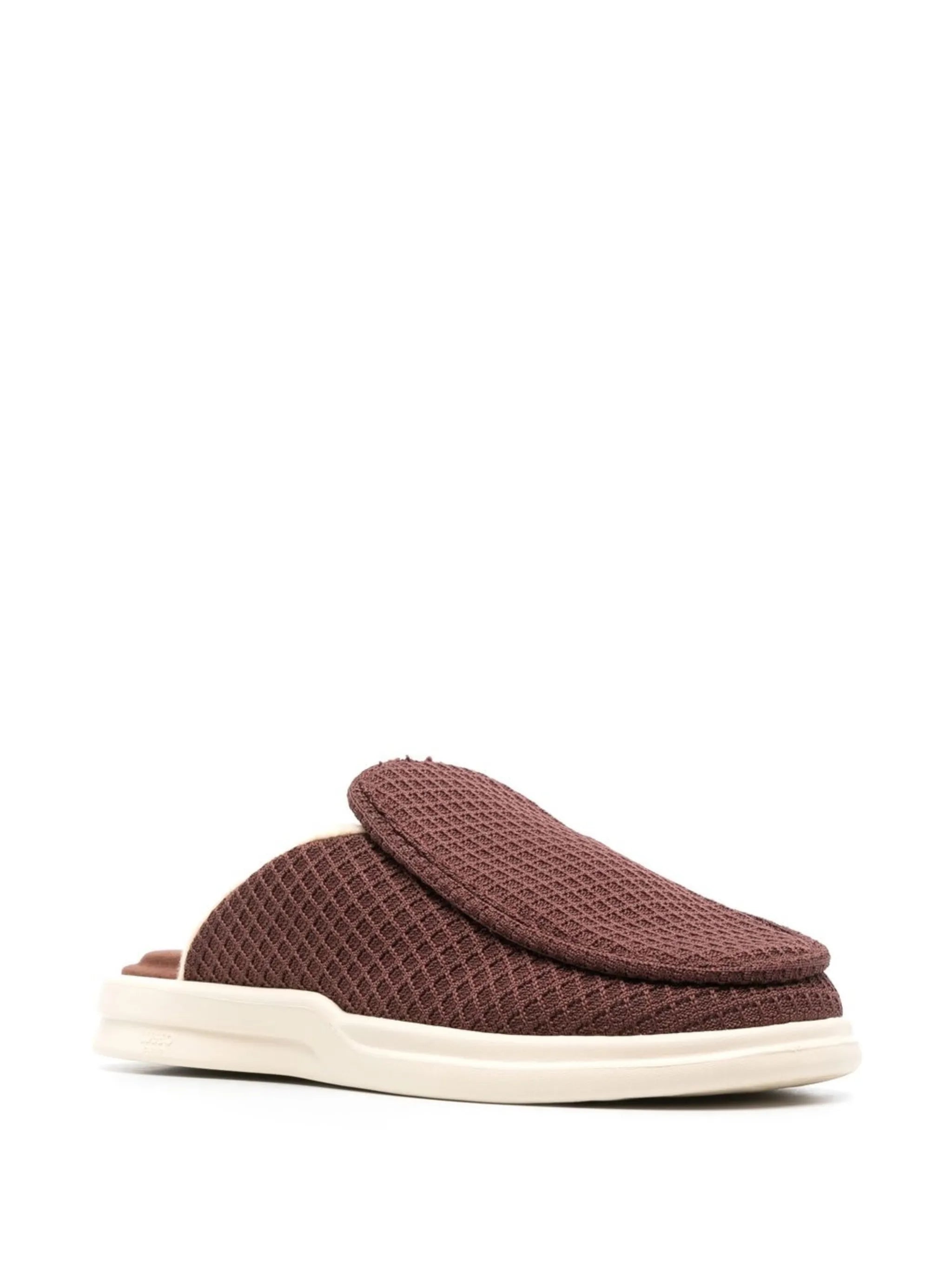 Esto waffle-knit sherpa slippers